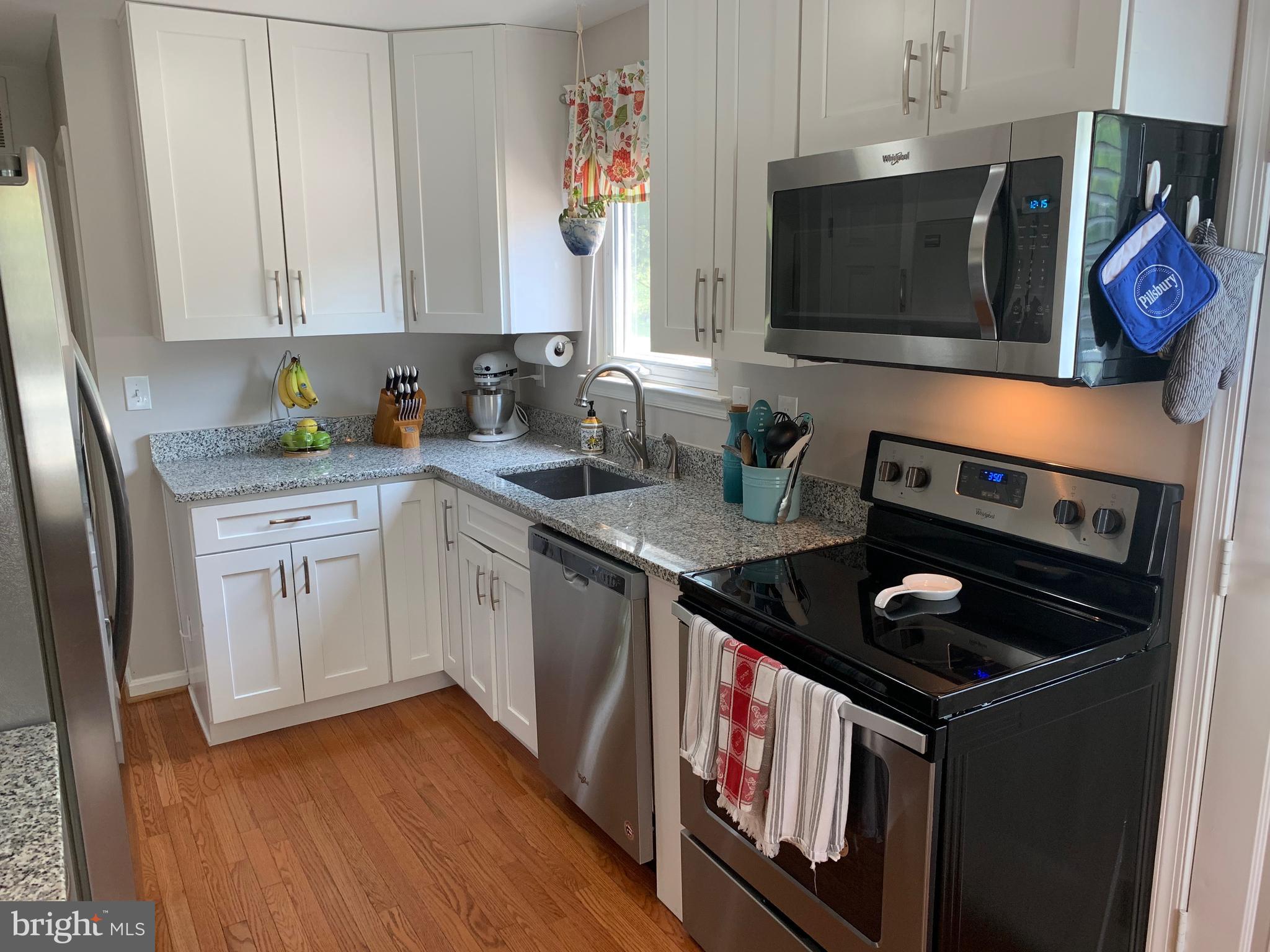 PLEASANT VALLEY - Residential Lease