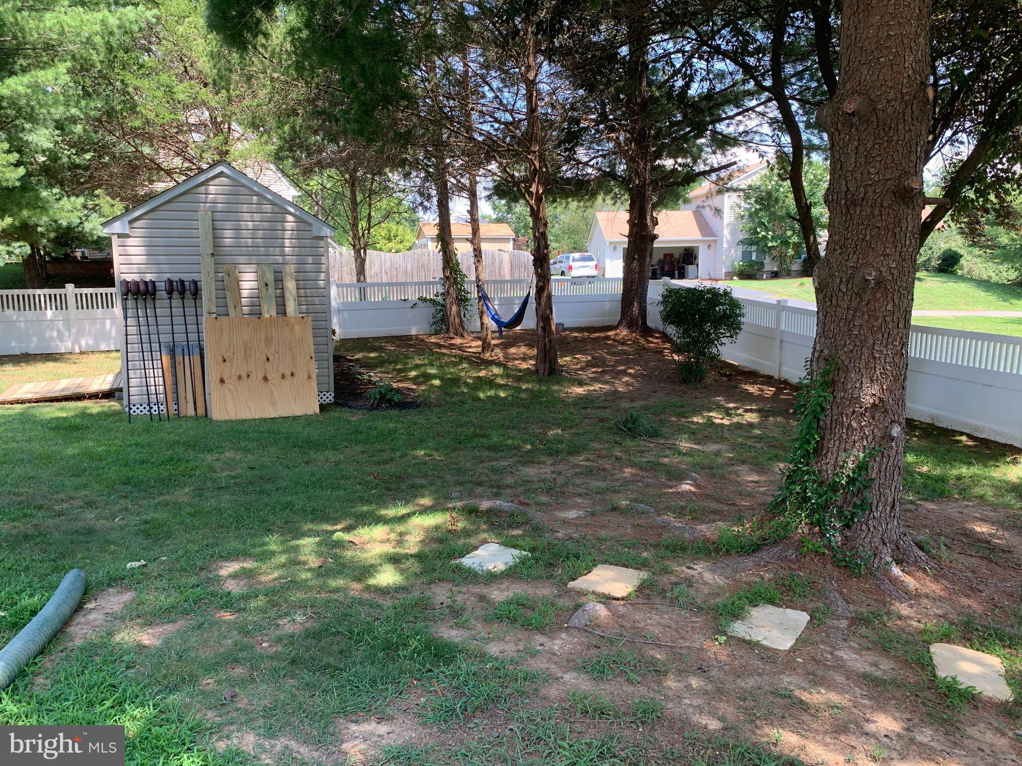 PLEASANT VALLEY - Residential Lease