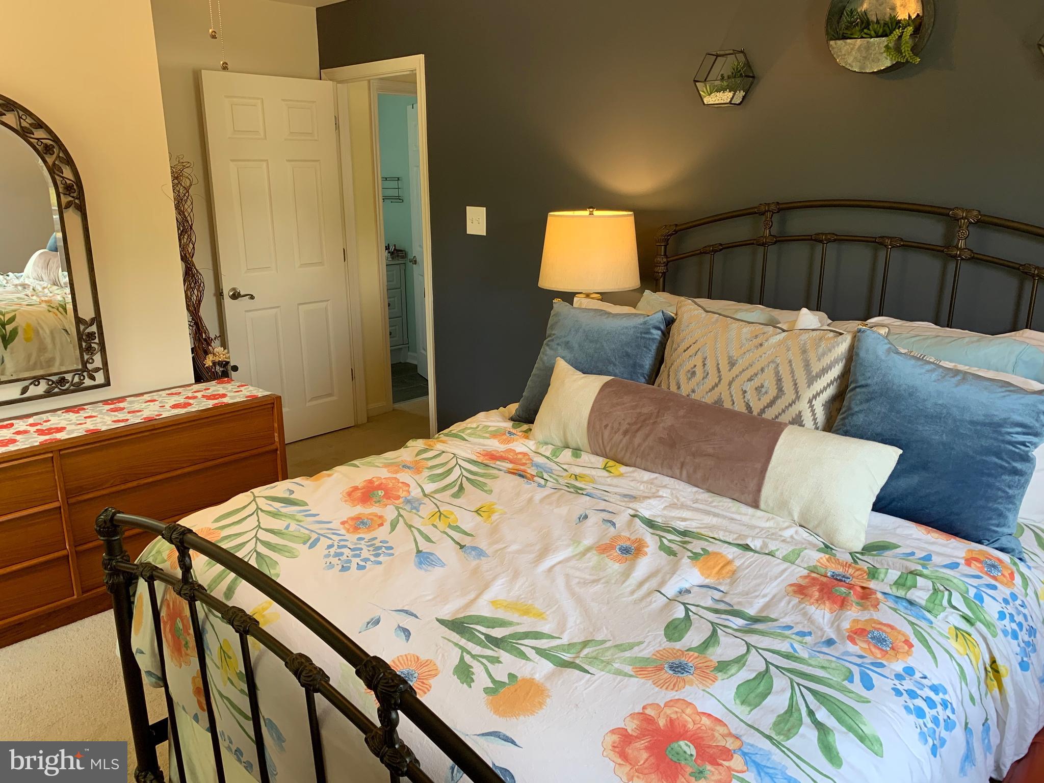 PLEASANT VALLEY - Residential Lease