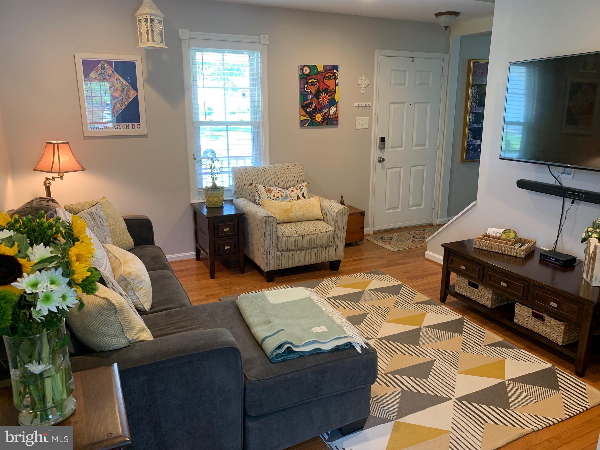 PLEASANT VALLEY - Residential Lease