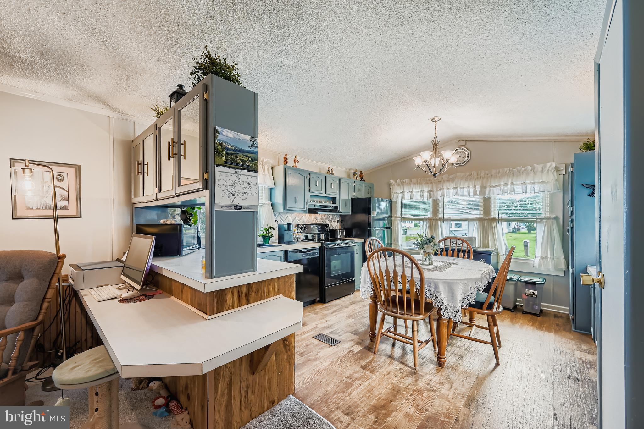 WILLIAMS ESTATES - Residential