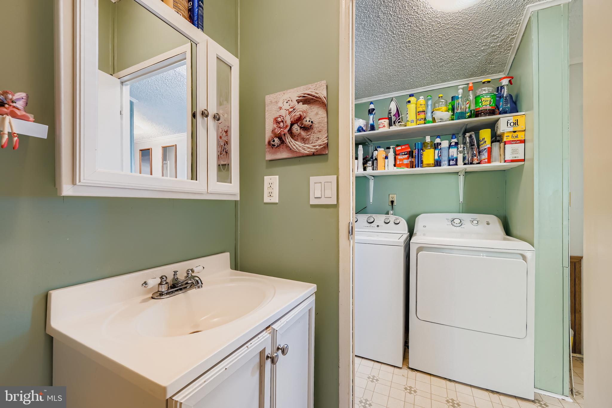 WILLIAMS ESTATES - Residential