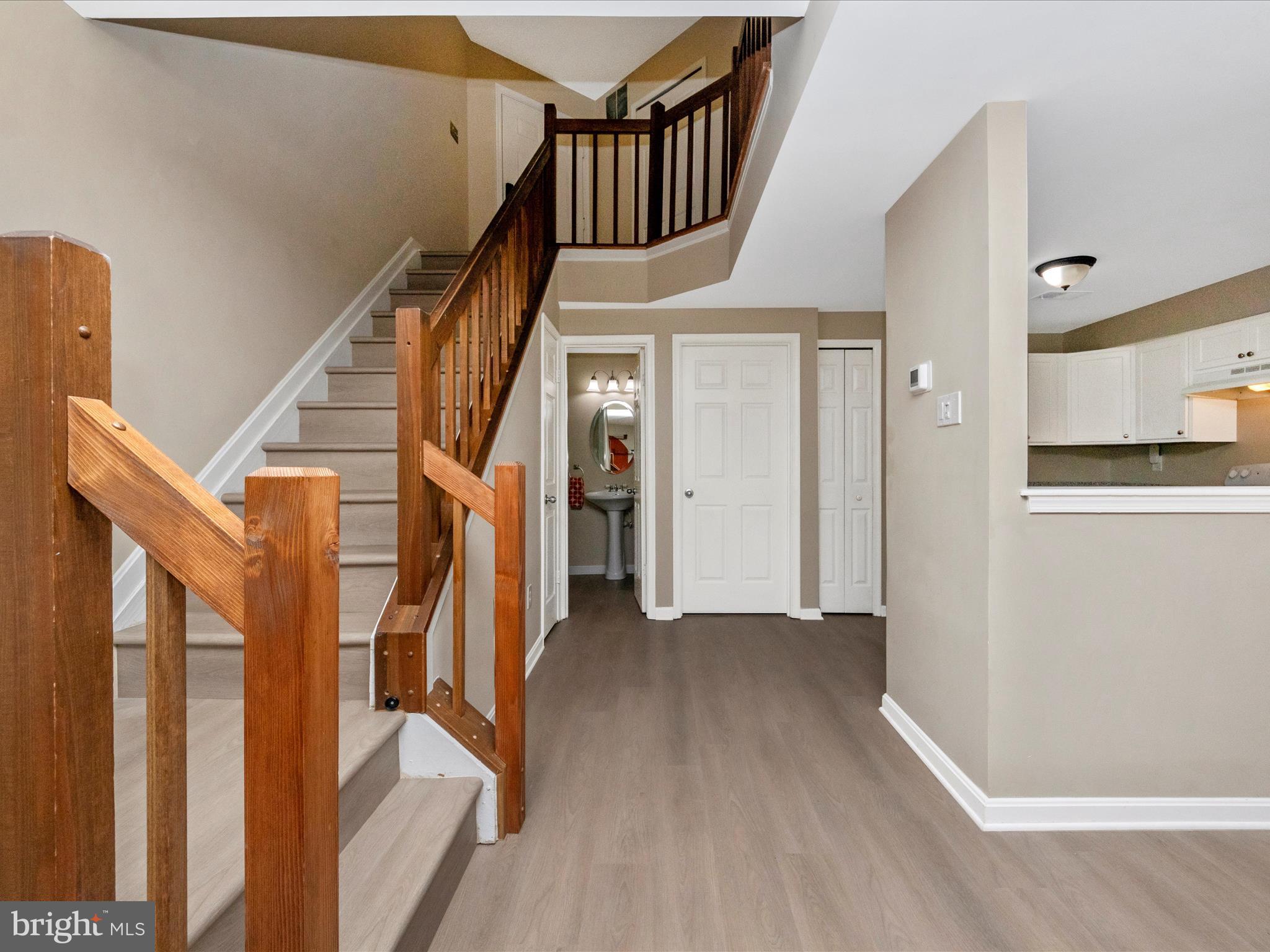 RIVERCHASE CONDOS - Residential