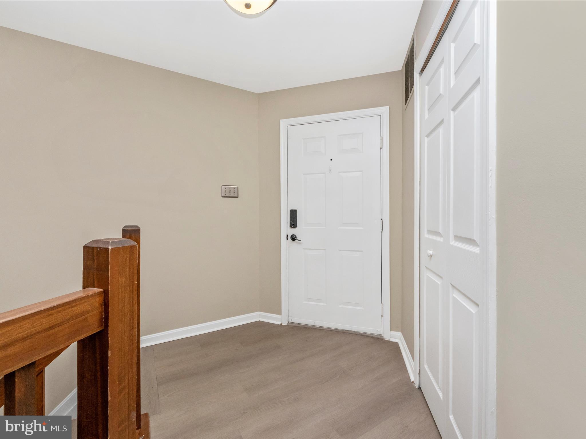 RIVERCHASE CONDOS - Residential