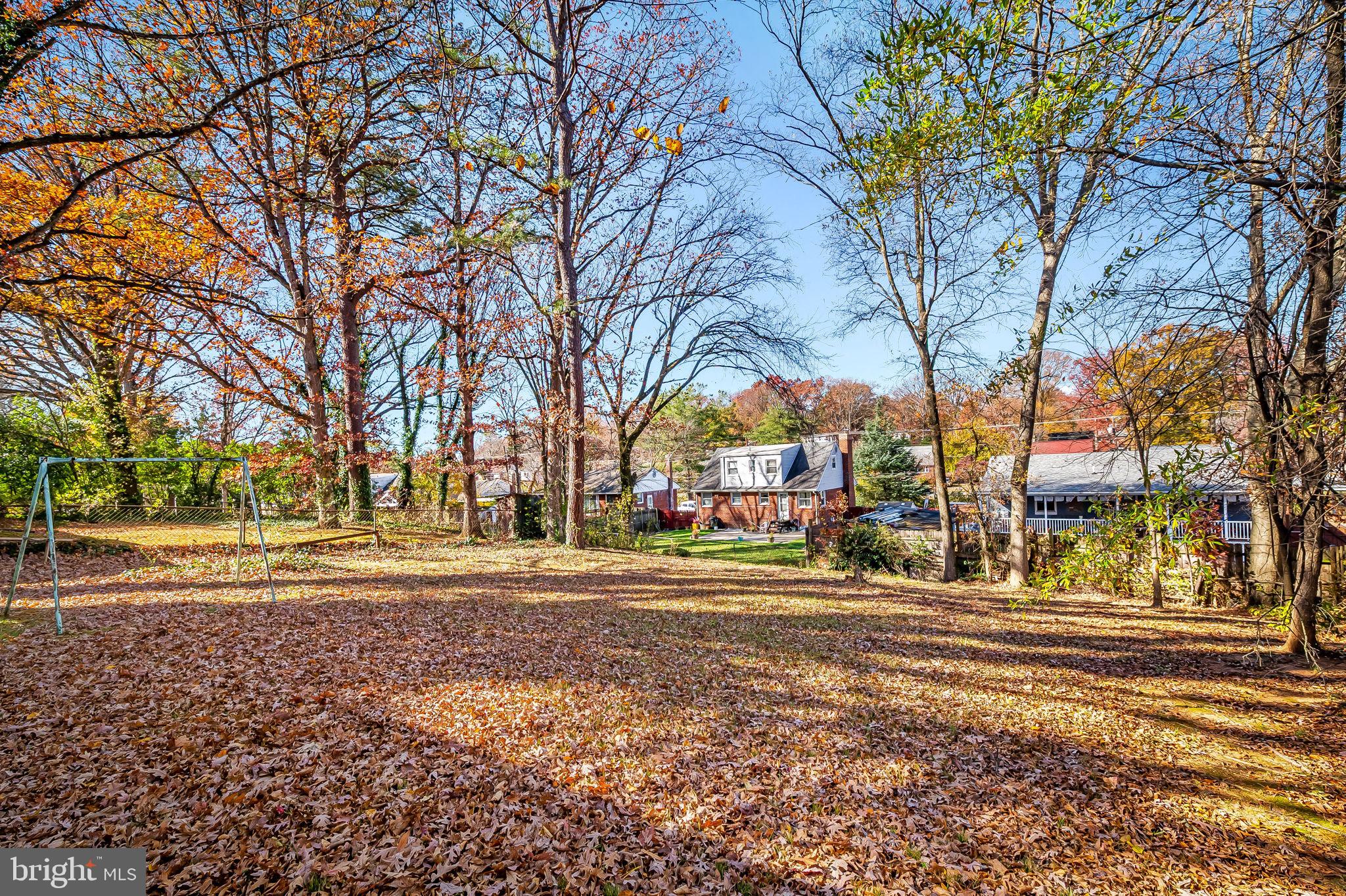 NEW CARROLLTON - Residential