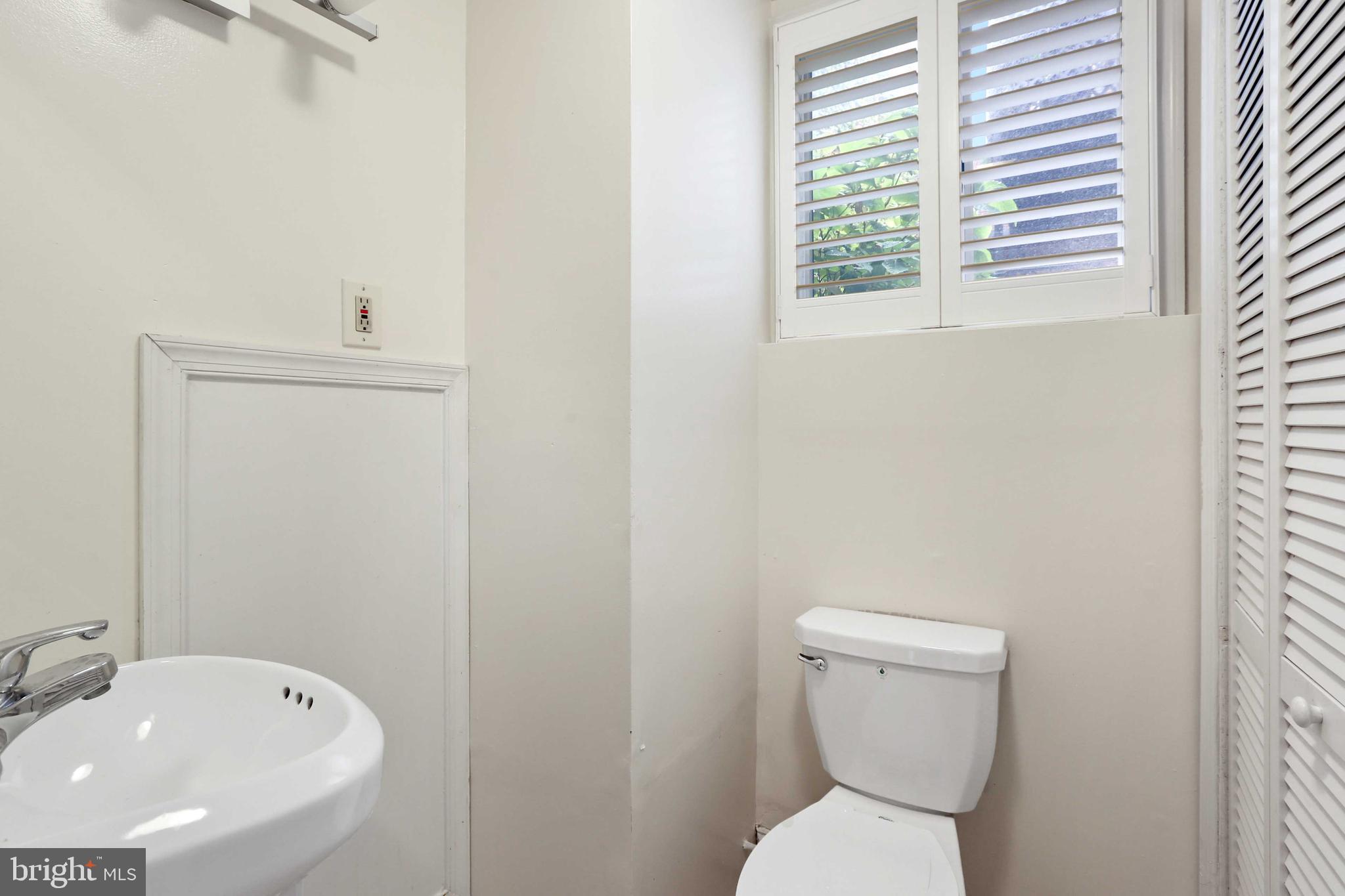 MOUNT VERNON PLACE HISTORIC DISTRICT - Residential