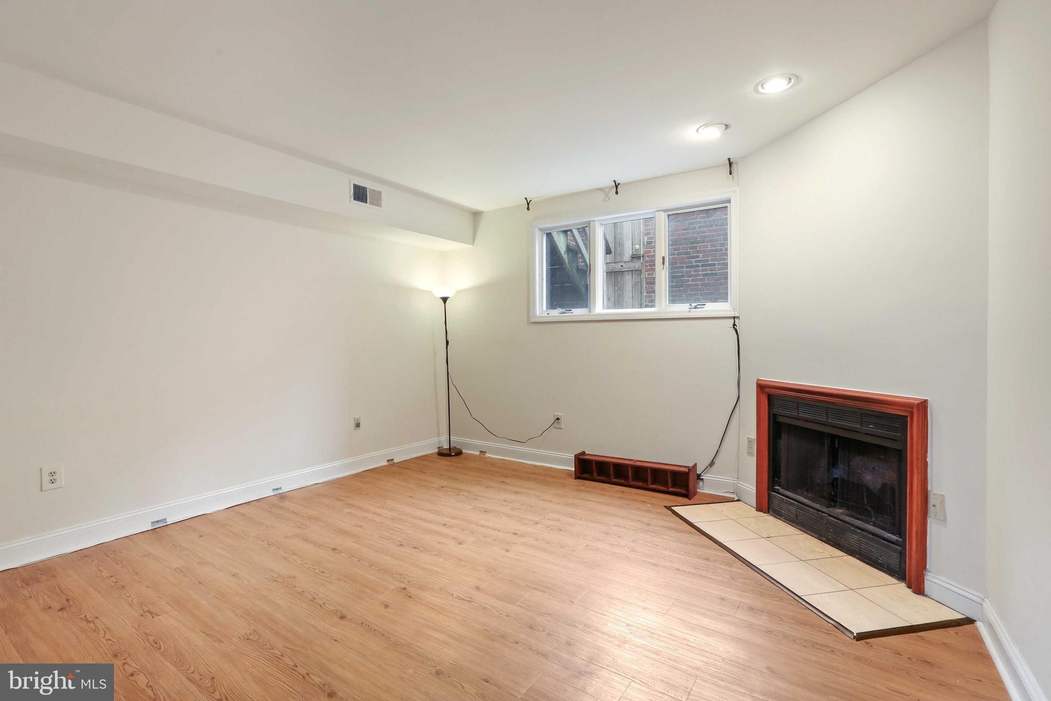 MOUNT VERNON PLACE HISTORIC DISTRICT - Residential