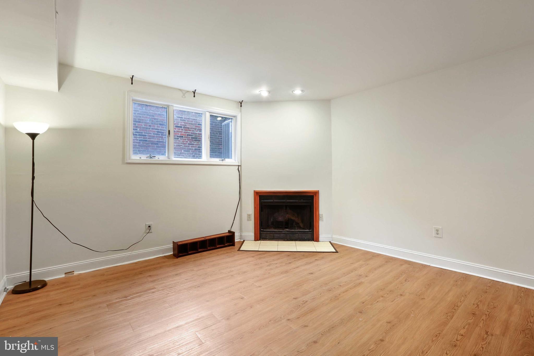 MOUNT VERNON PLACE HISTORIC DISTRICT - Residential