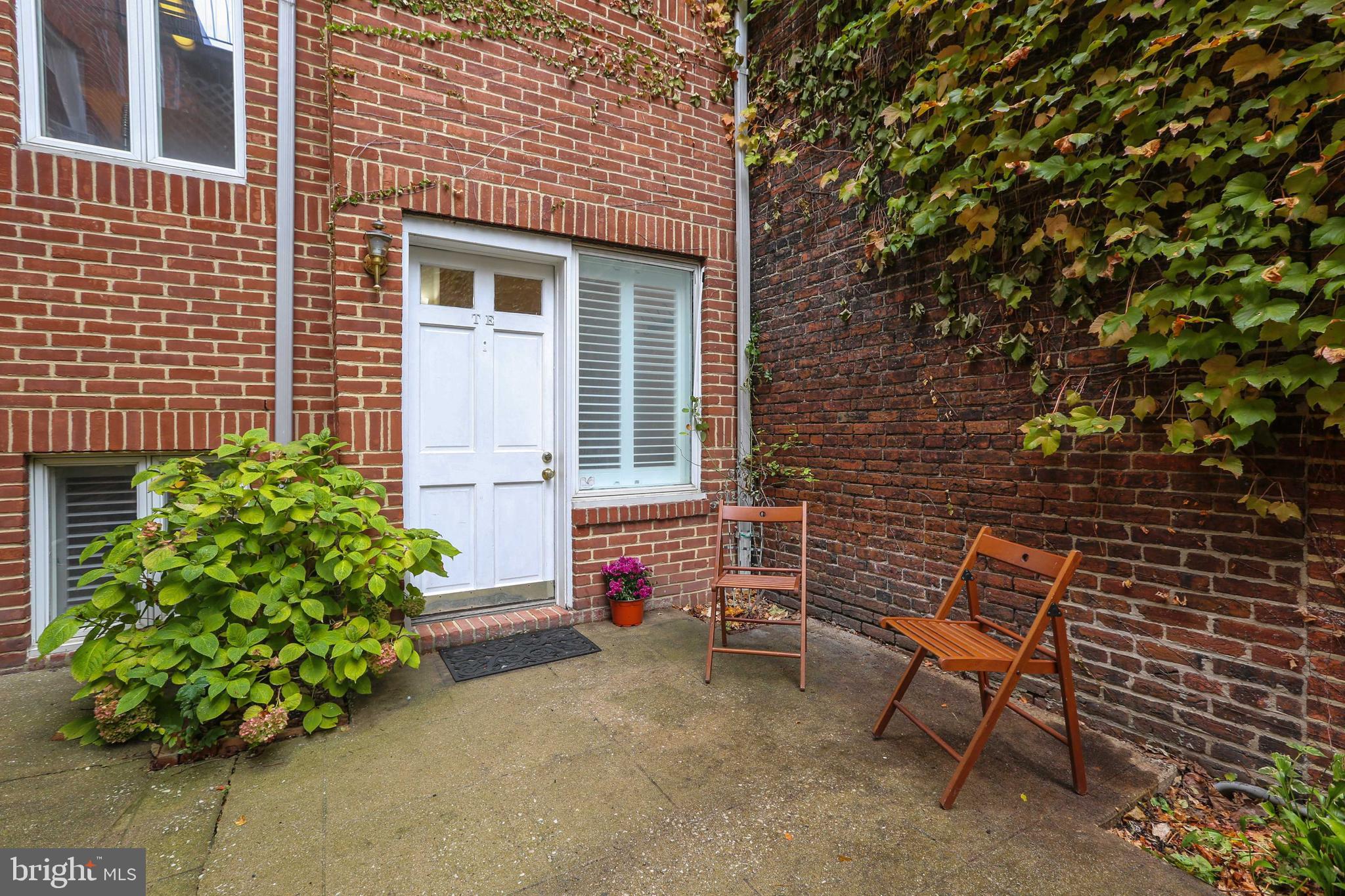 MOUNT VERNON PLACE HISTORIC DISTRICT - Residential