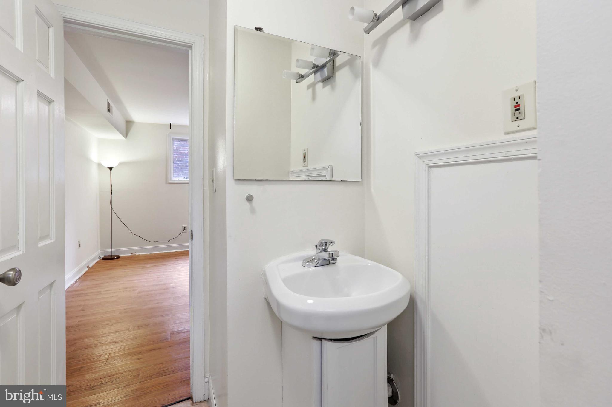 MOUNT VERNON PLACE HISTORIC DISTRICT - Residential