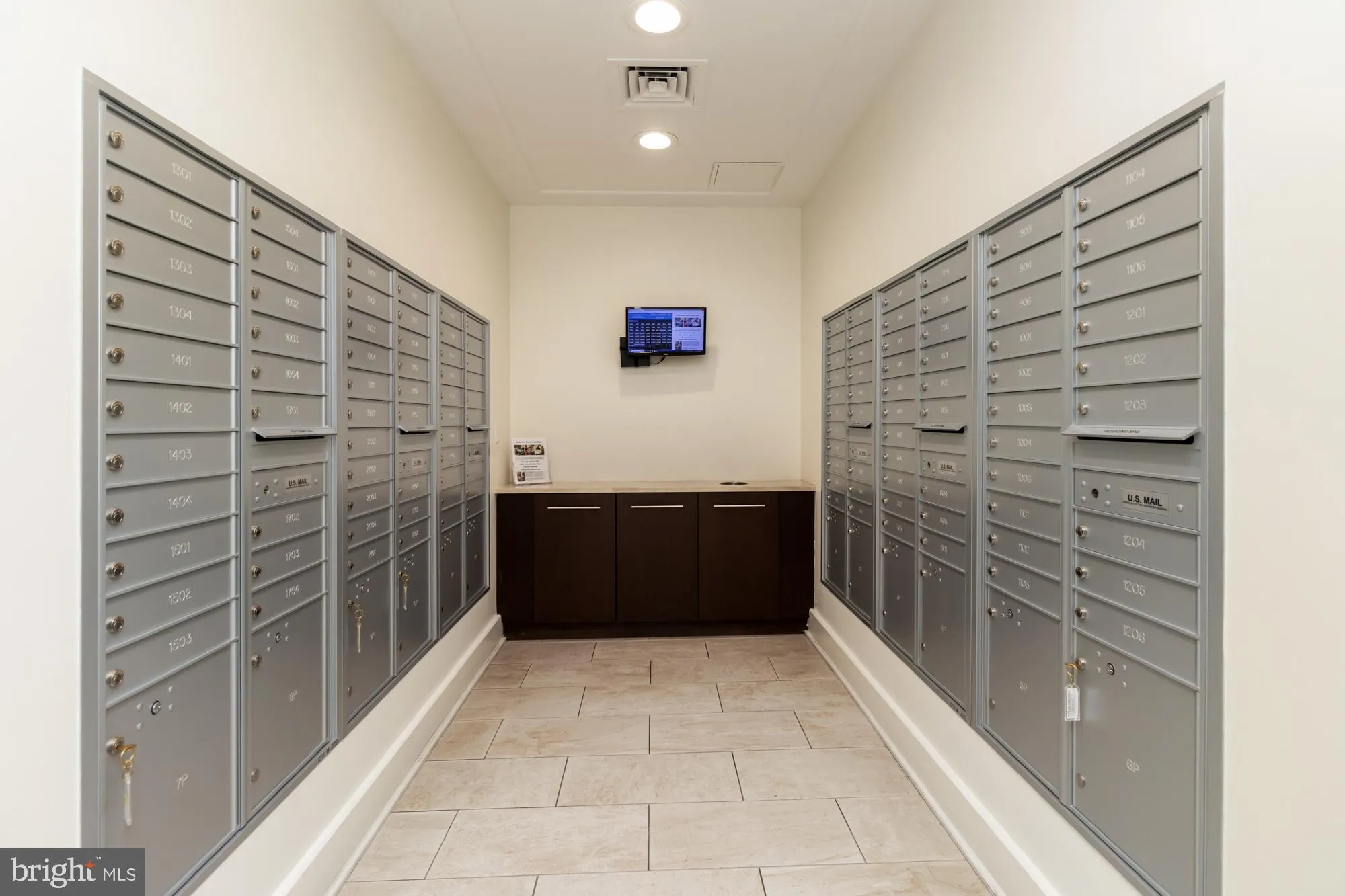 Baltimore, Maryland 21230, United States, 1 Bedroom Bedrooms, ,2 BathroomsBathrooms,Residential,Active,99748