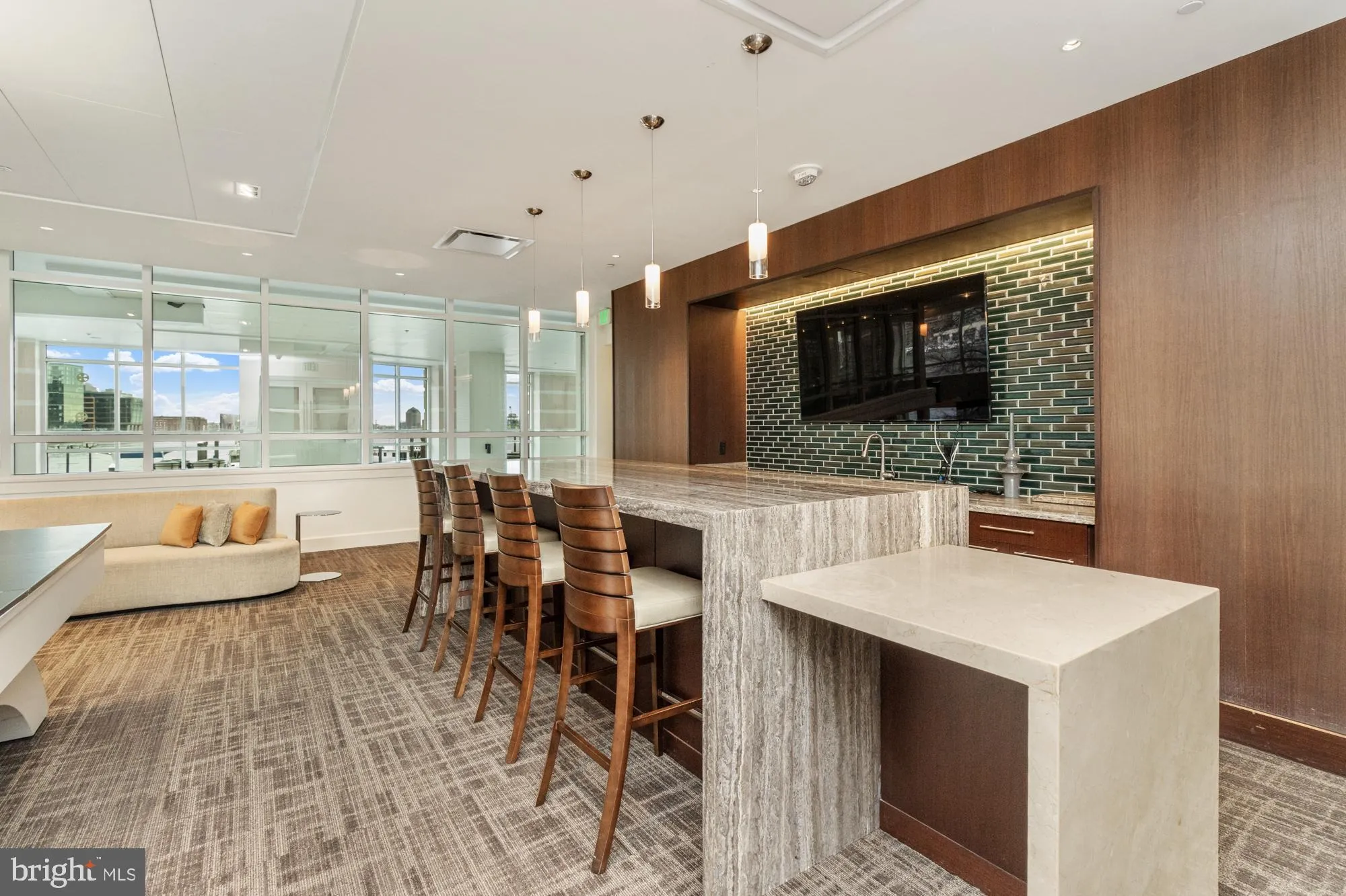 Baltimore, Maryland 21230, United States, 1 Bedroom Bedrooms, ,2 BathroomsBathrooms,Residential,Active,99748