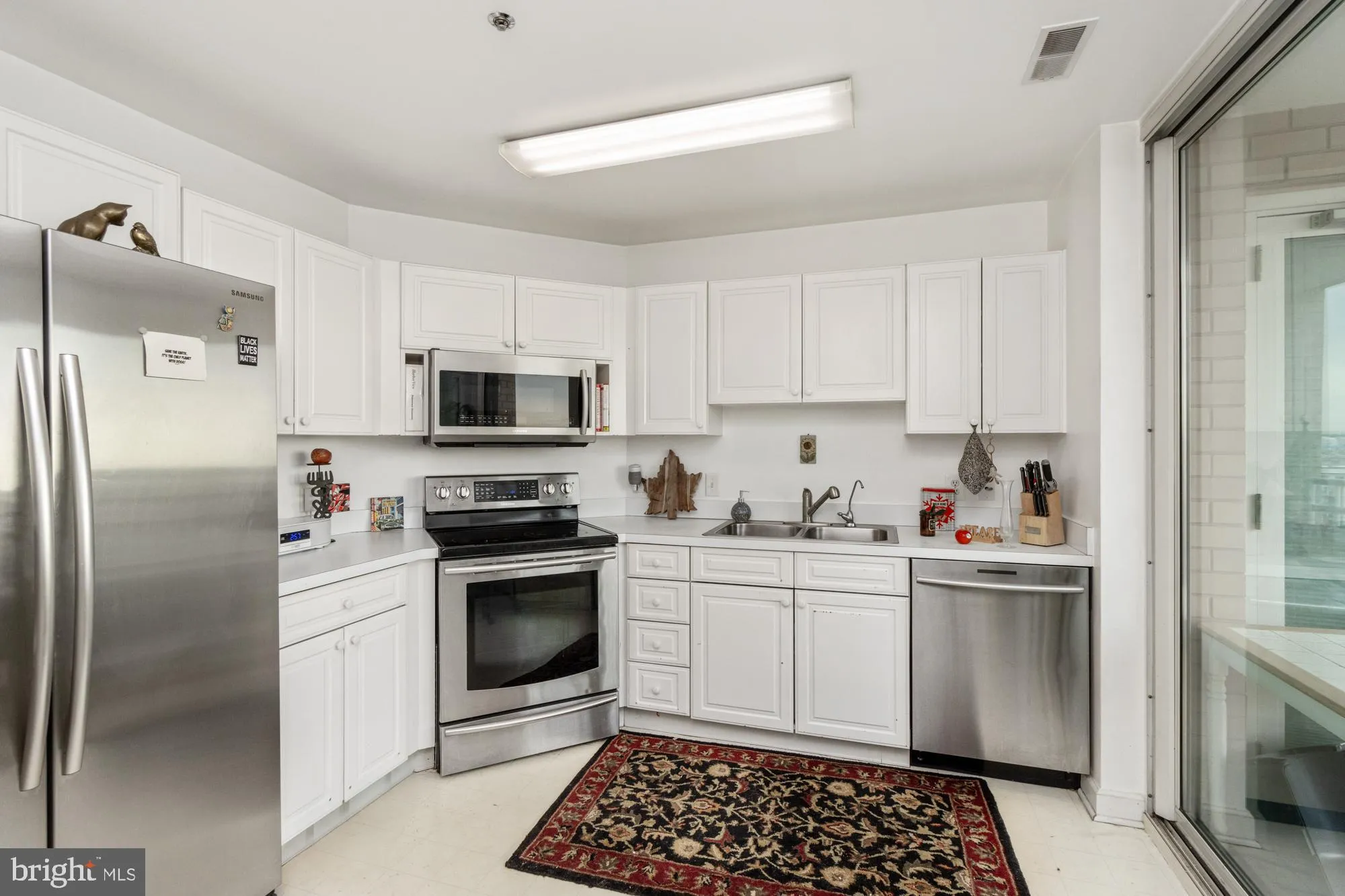 Baltimore, Maryland 21230, United States, 1 Bedroom Bedrooms, ,2 BathroomsBathrooms,Residential,Active,99748