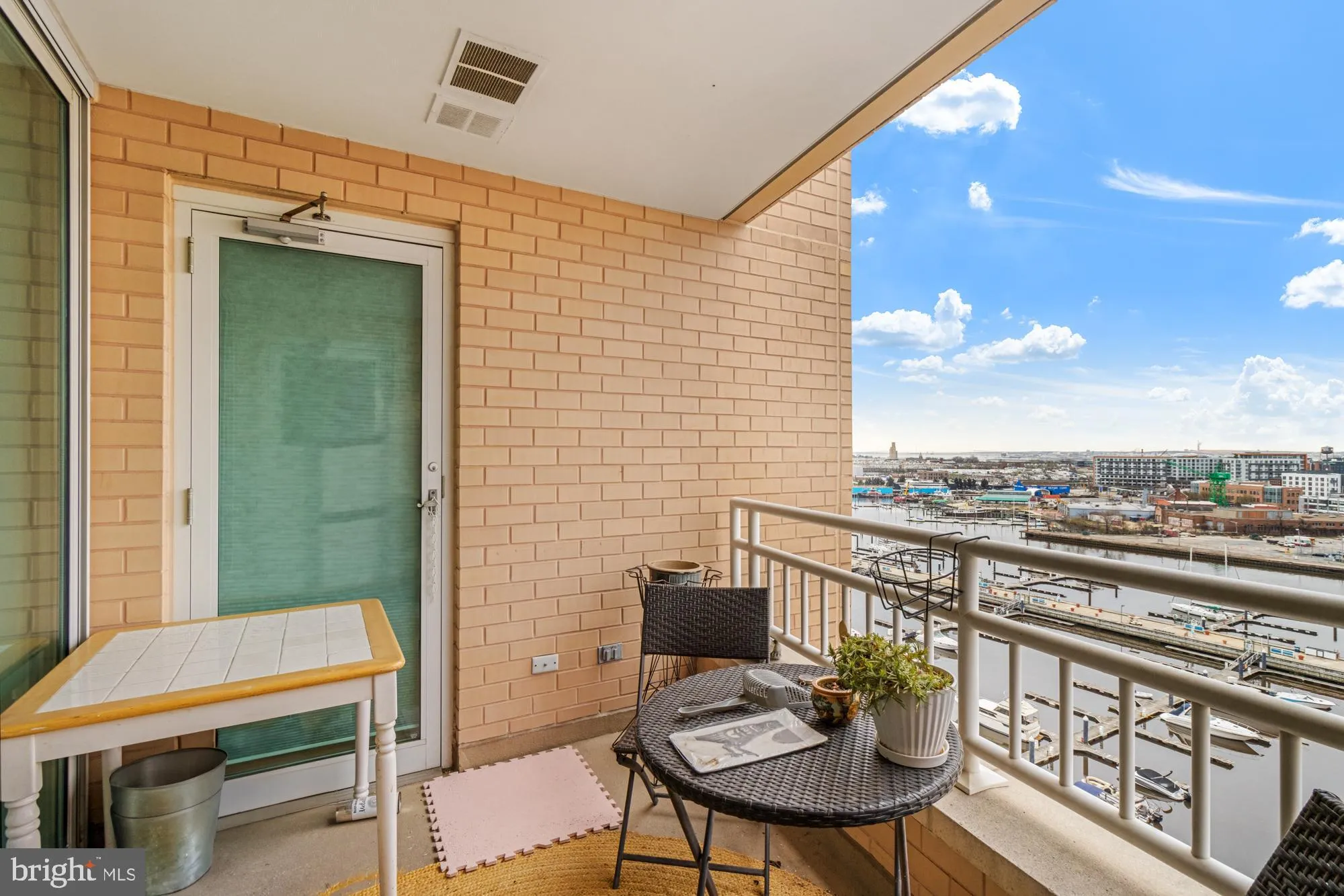 Baltimore, Maryland 21230, United States, 1 Bedroom Bedrooms, ,2 BathroomsBathrooms,Residential,Active,99748