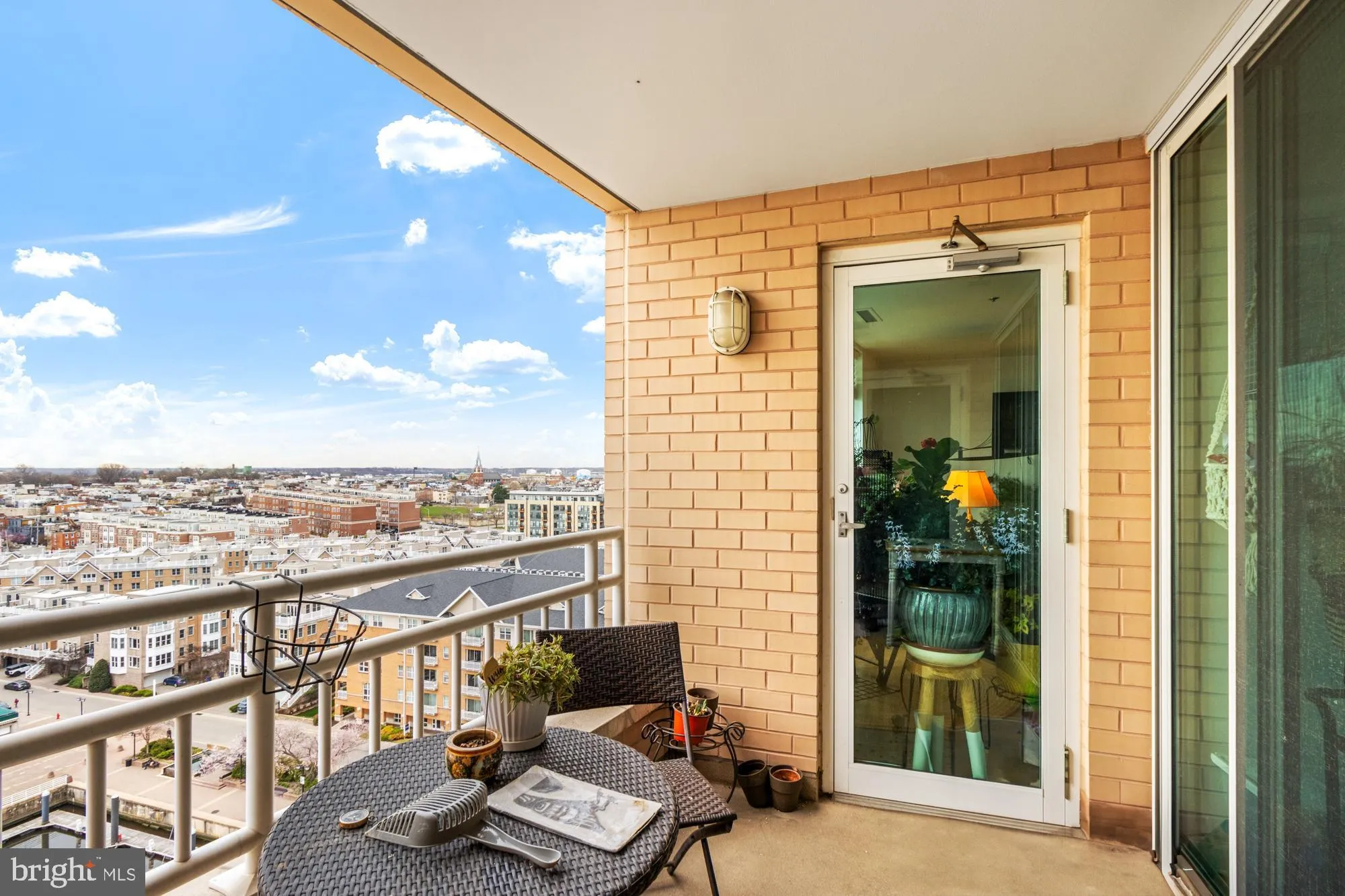 Baltimore, Maryland 21230, United States, 1 Bedroom Bedrooms, ,2 BathroomsBathrooms,Residential,Active,99748