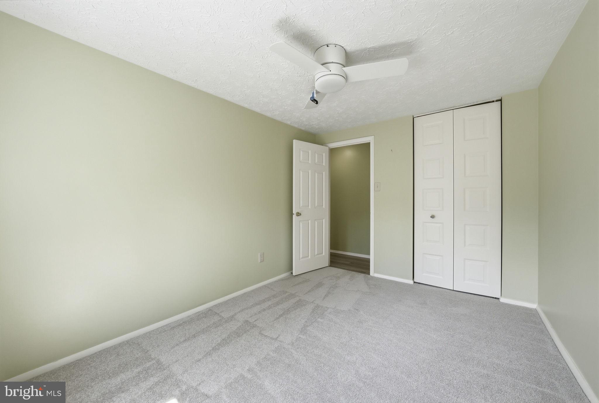 WHITFIELD GREEN - Residential