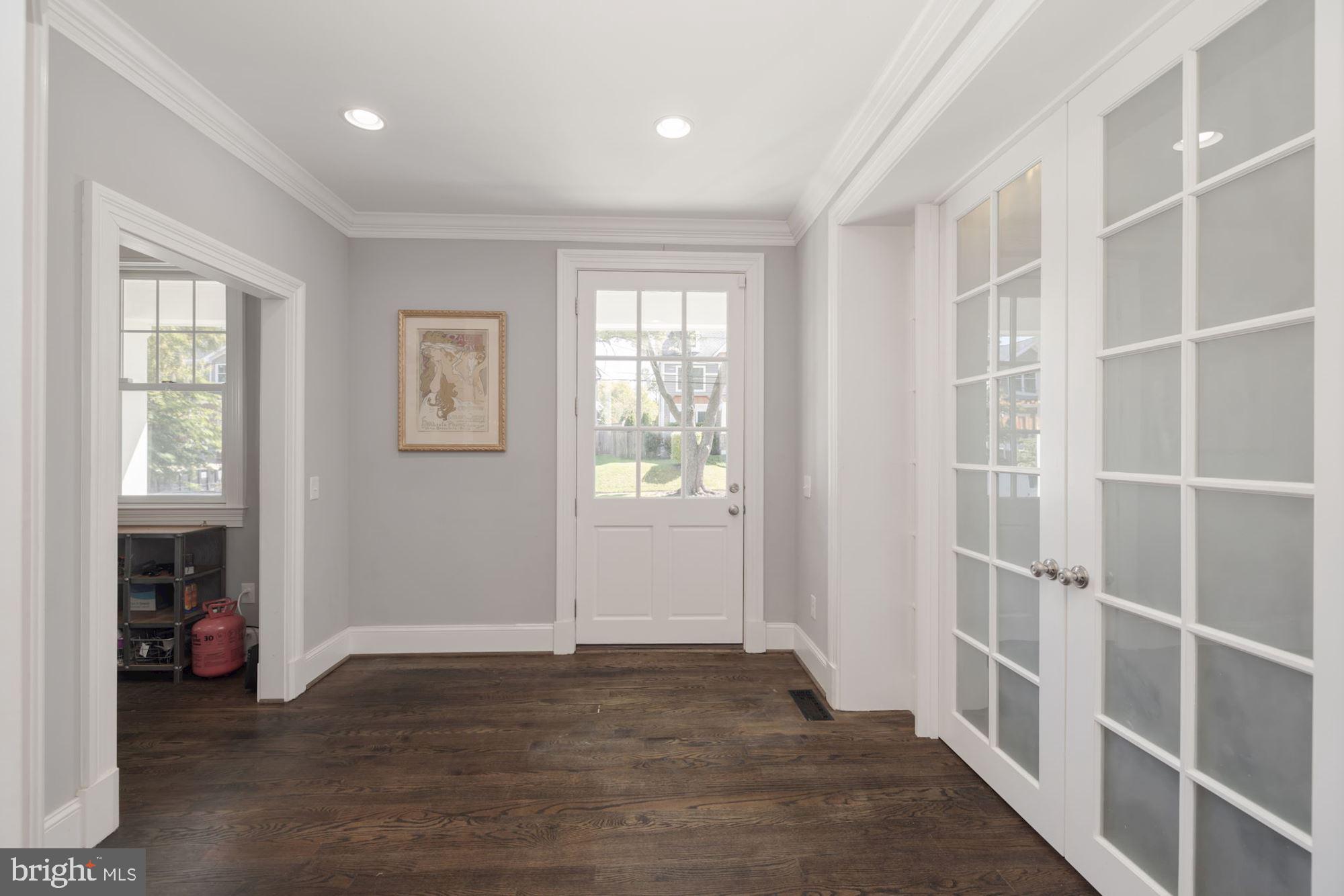 GEORGETOWN VILLAGE - Residential