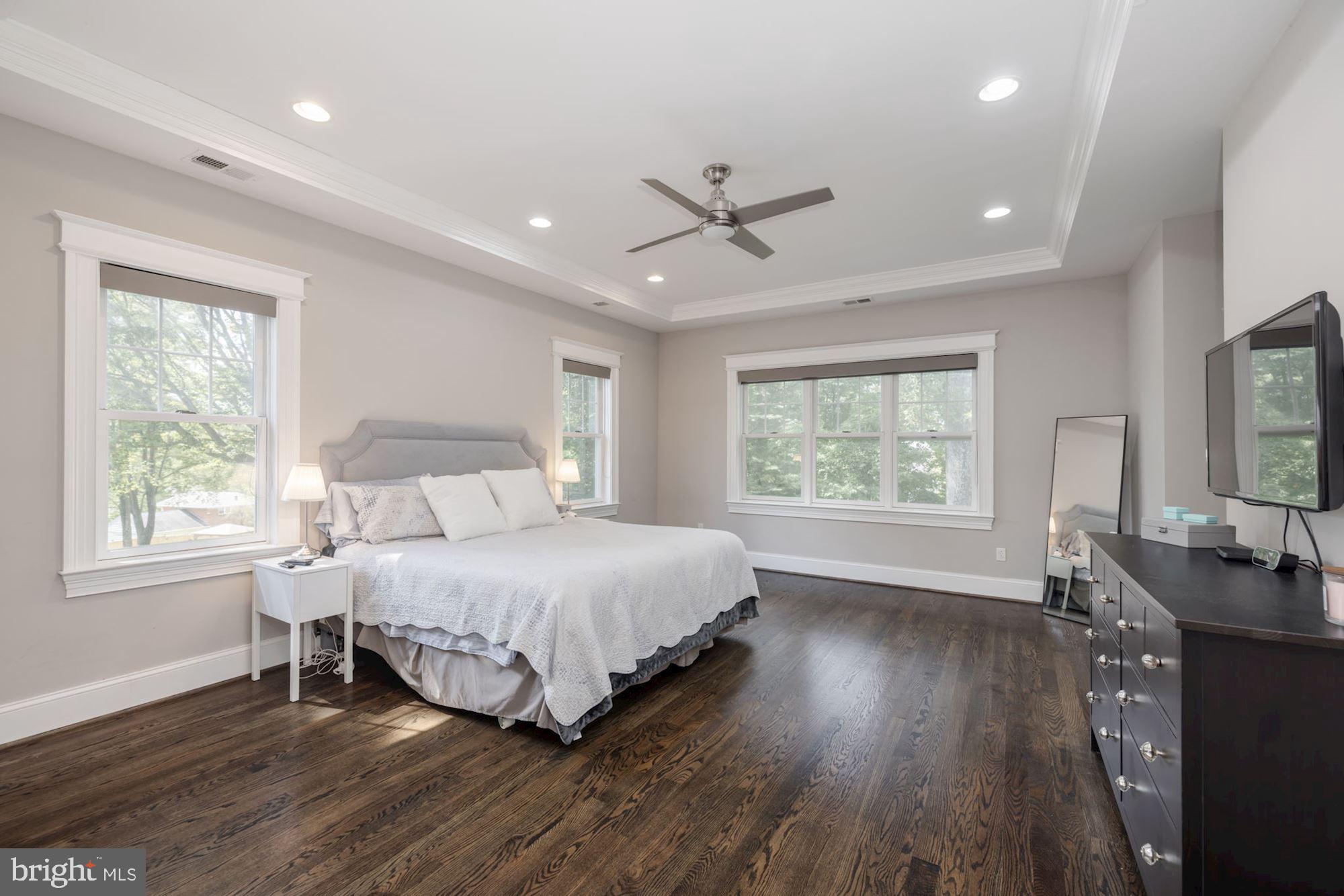 GEORGETOWN VILLAGE - Residential