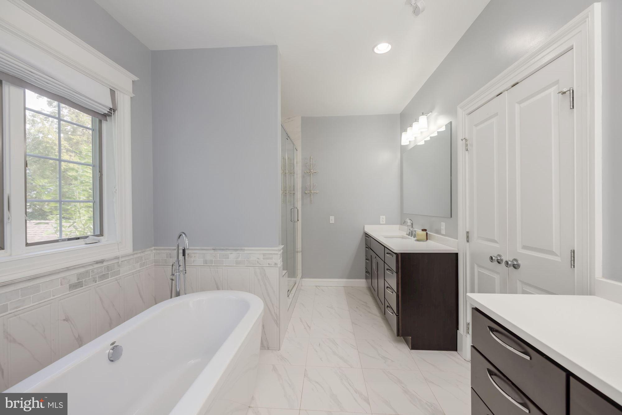 GEORGETOWN VILLAGE - Residential