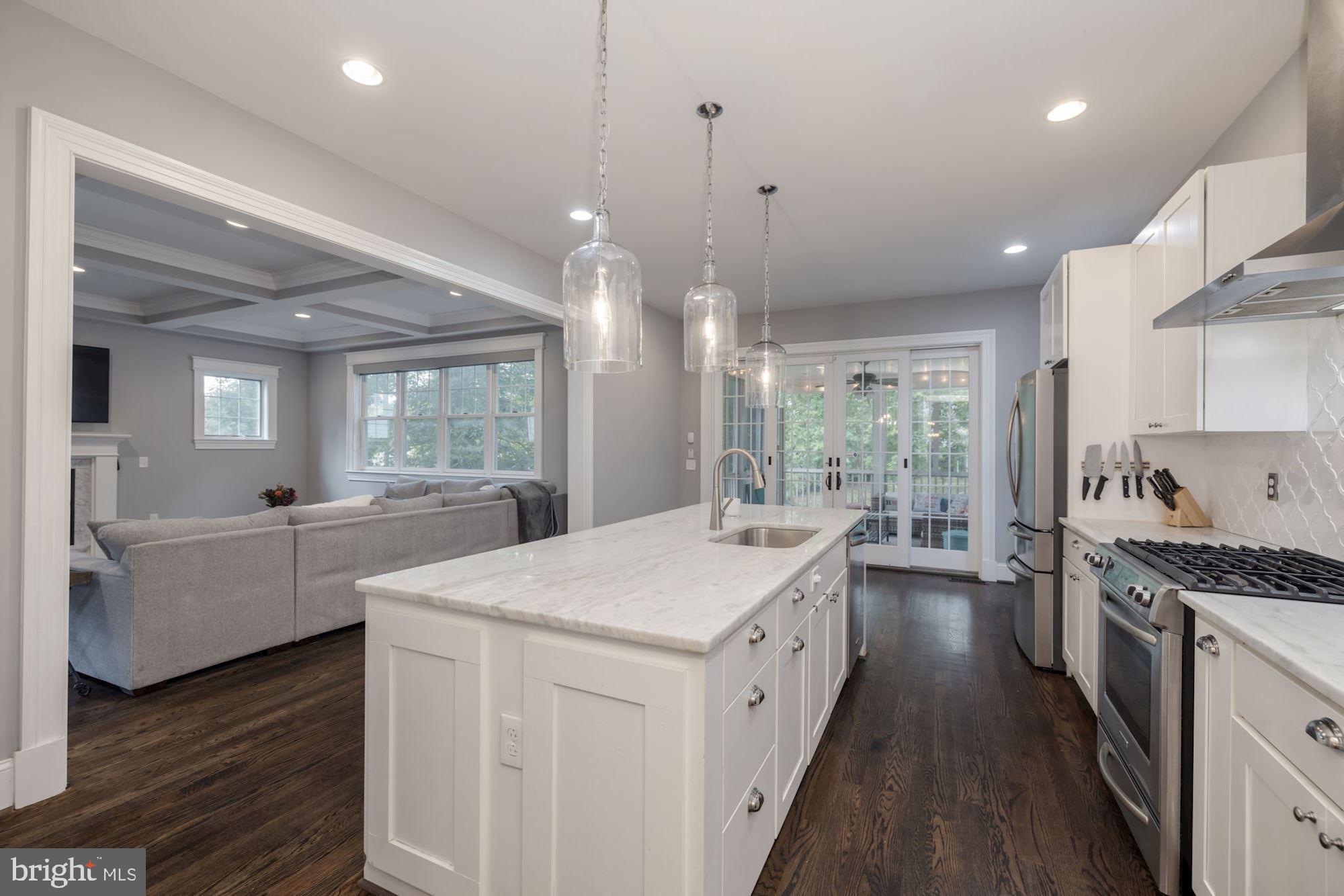 GEORGETOWN VILLAGE - Residential