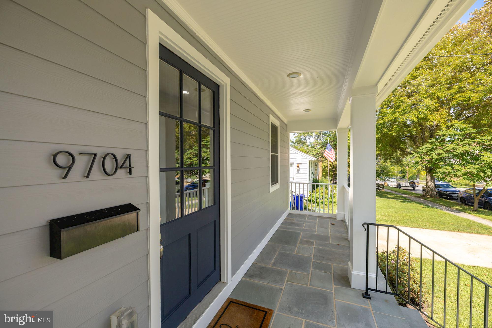 GEORGETOWN VILLAGE - Residential