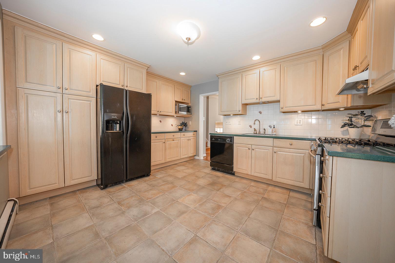 FALCONCREST - Residential