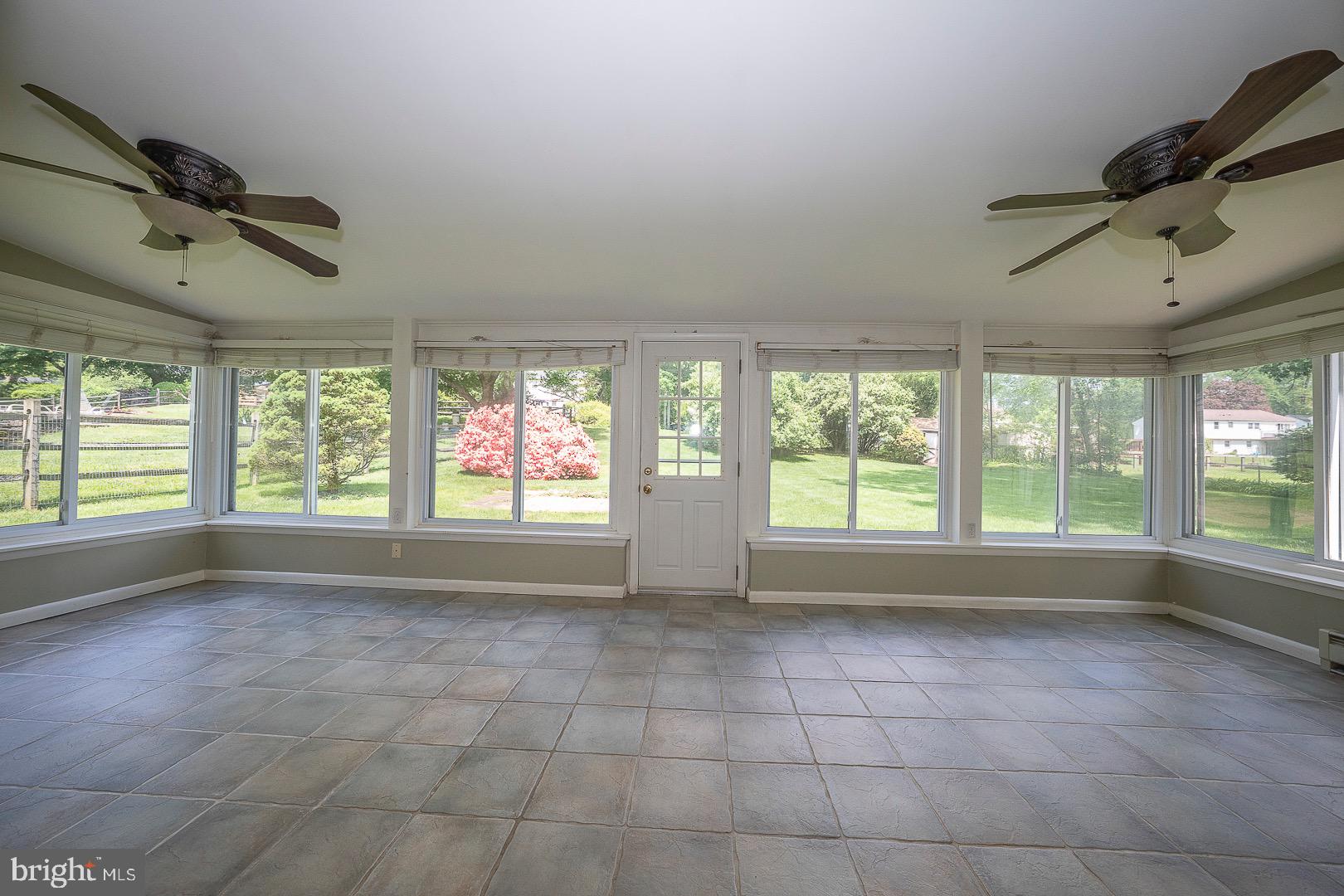 FALCONCREST - Residential