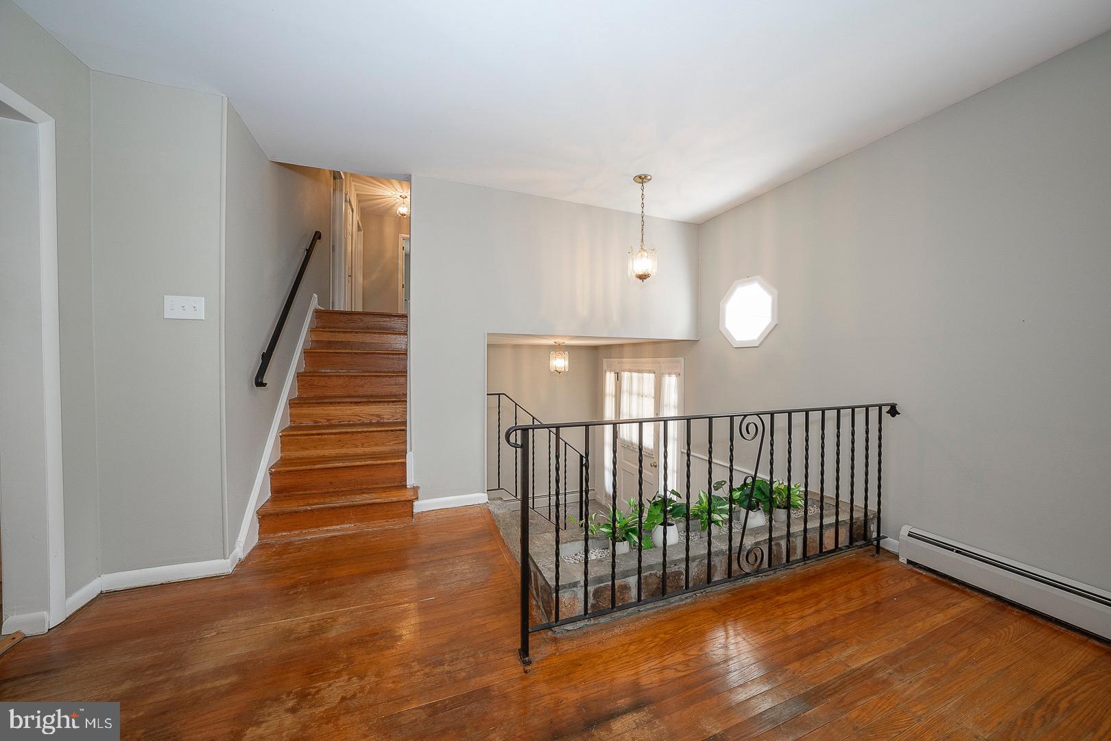 FALCONCREST - Residential
