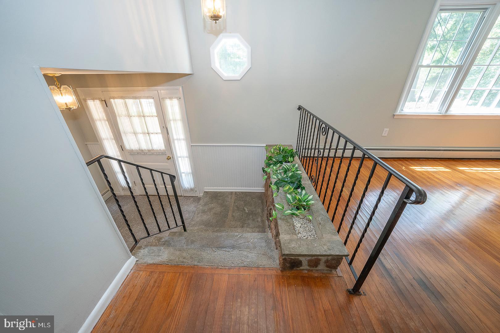 FALCONCREST - Residential