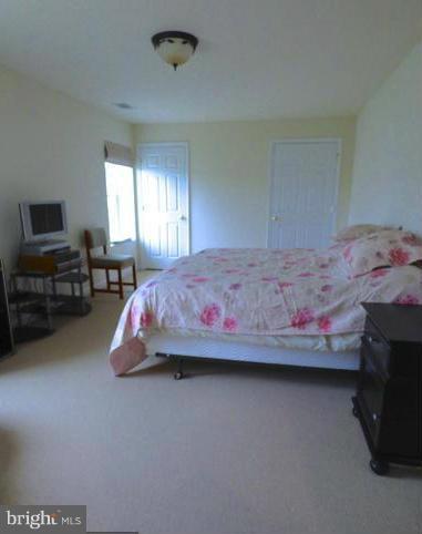 ACADEMY HILLS - Residential Lease