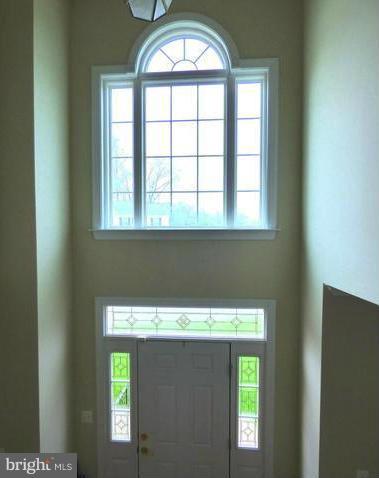 ACADEMY HILLS - Residential Lease