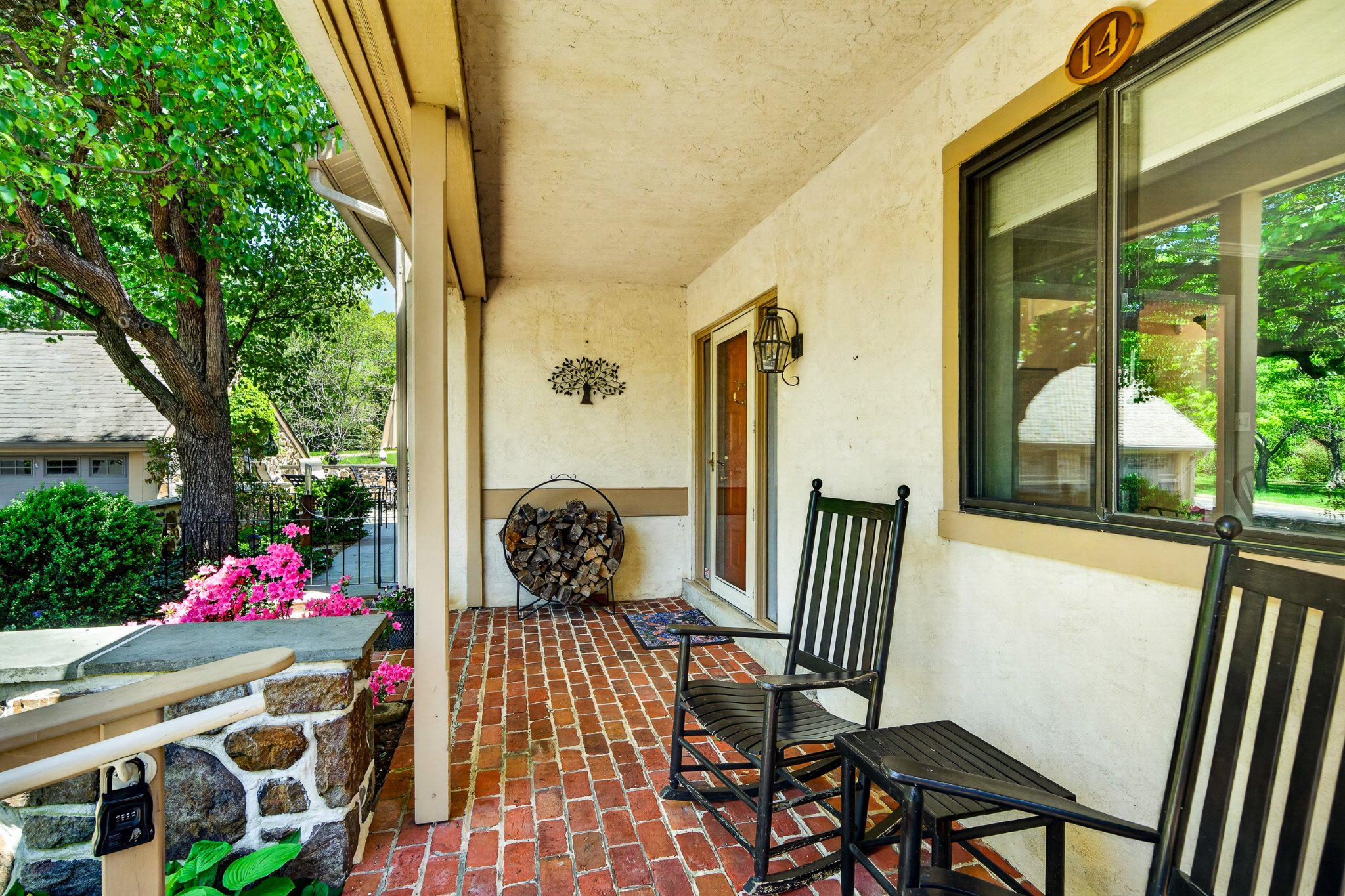SUGAR KNOLL - Residential