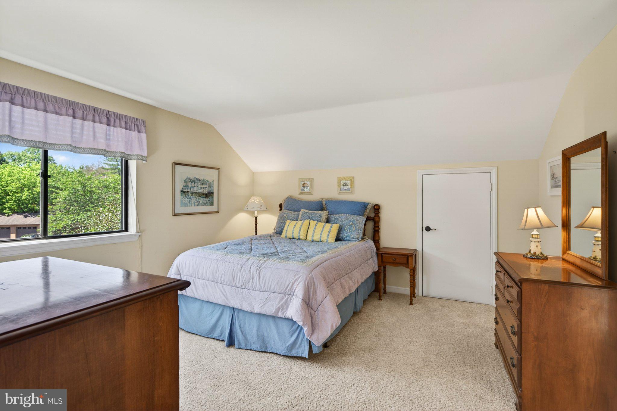 SUGAR KNOLL - Residential