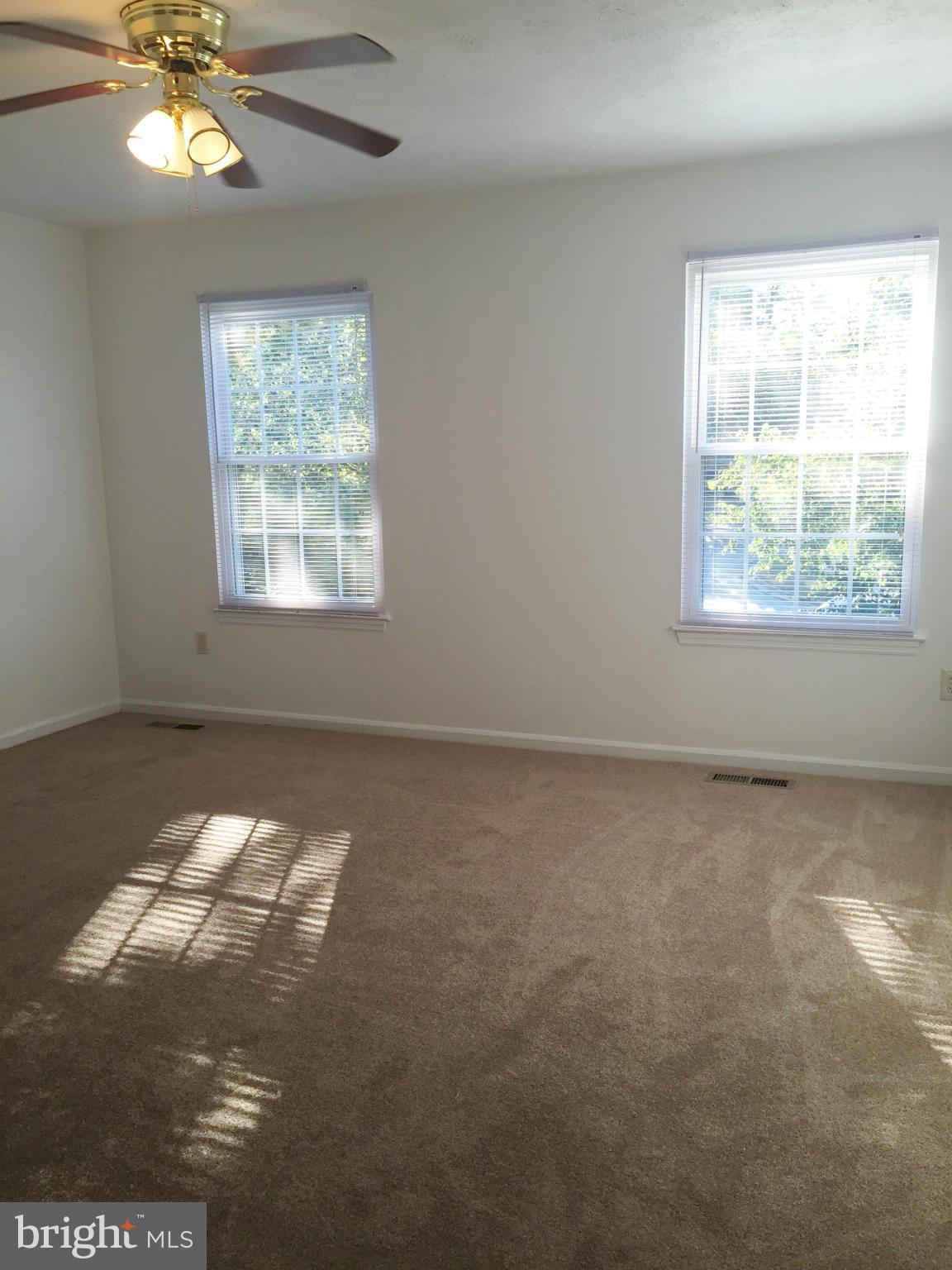 SPRINGFIELD MANOR - Residential