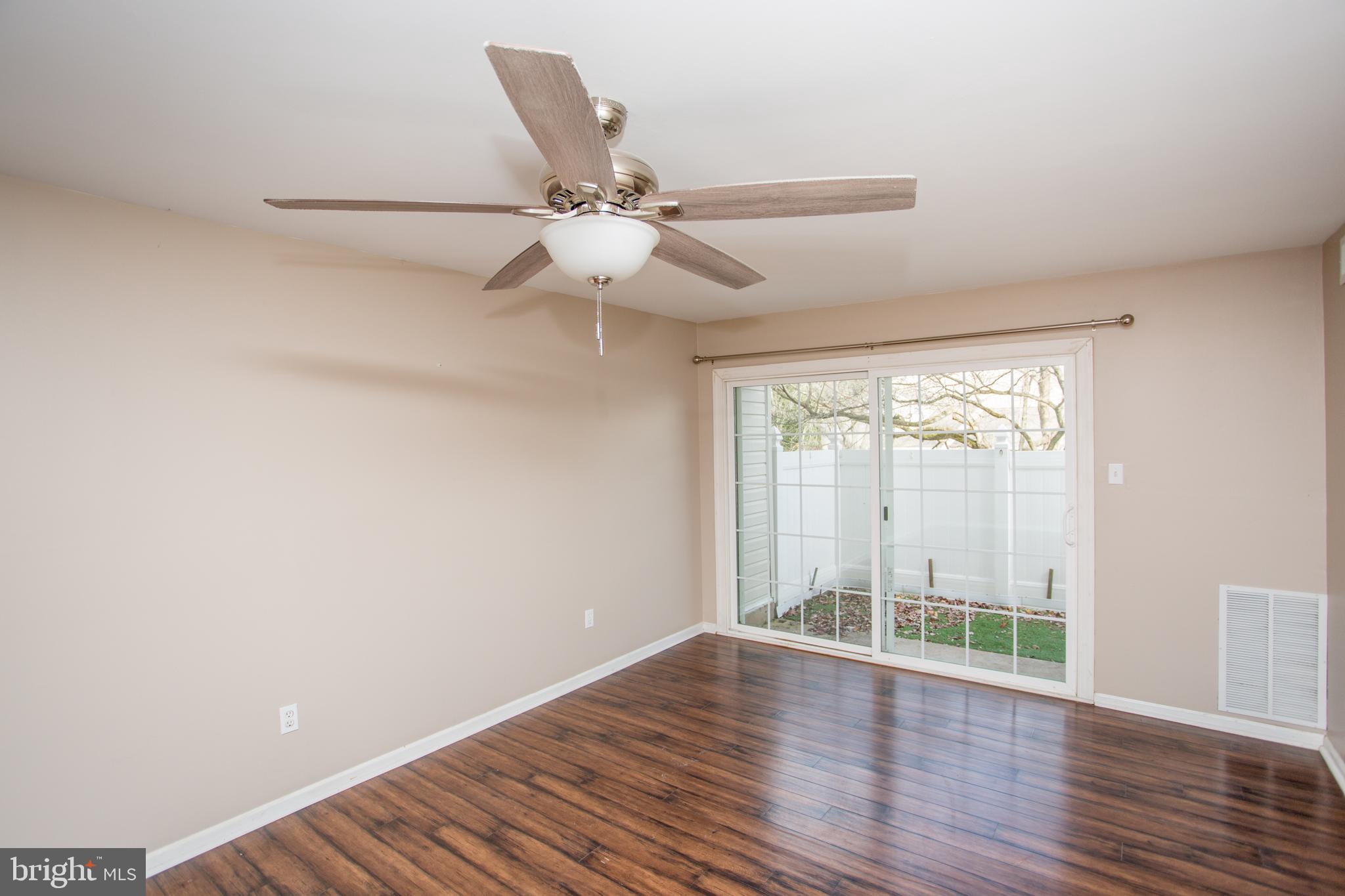 VILLAGE SHIRES - Residential