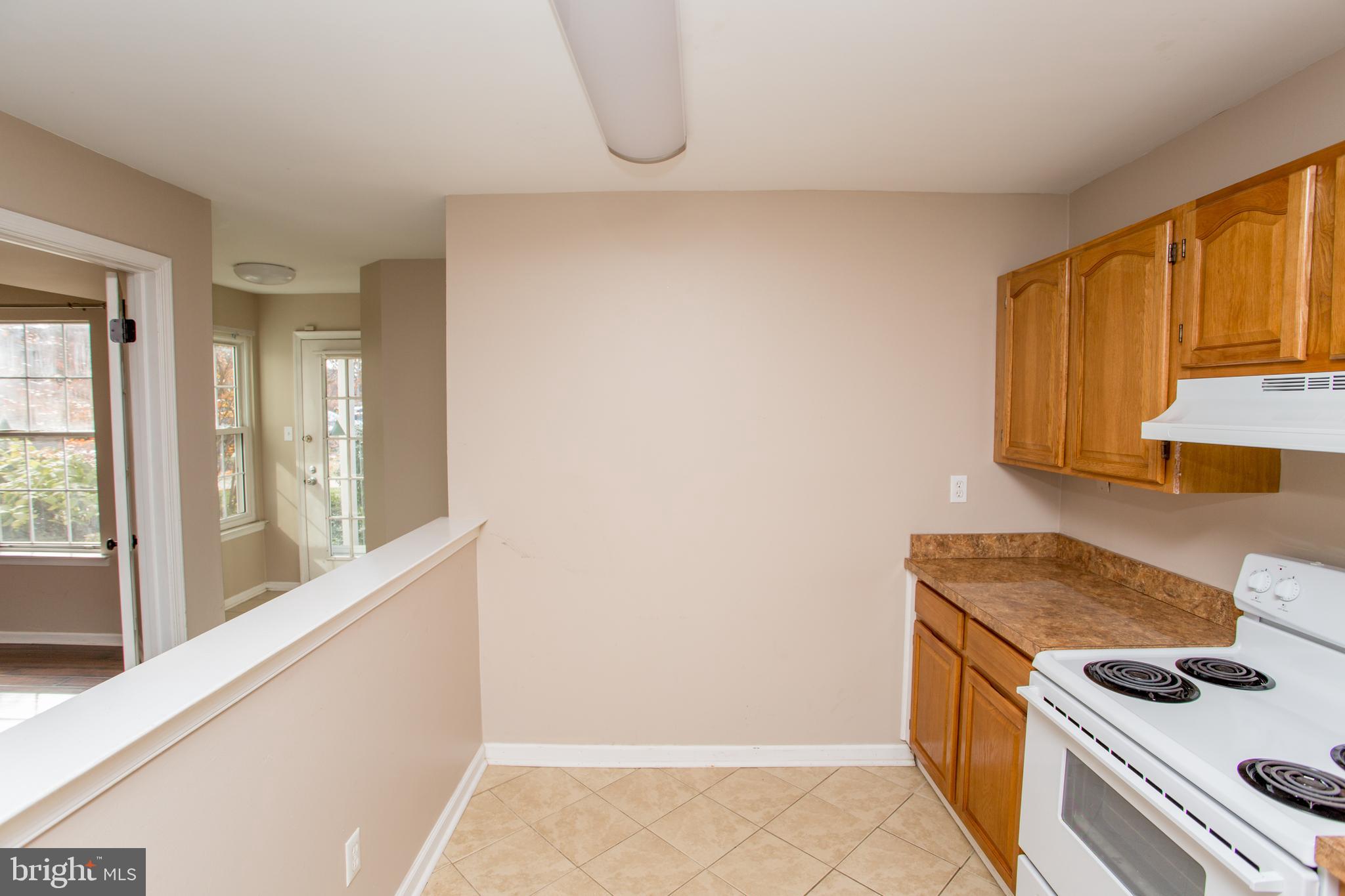 VILLAGE SHIRES - Residential