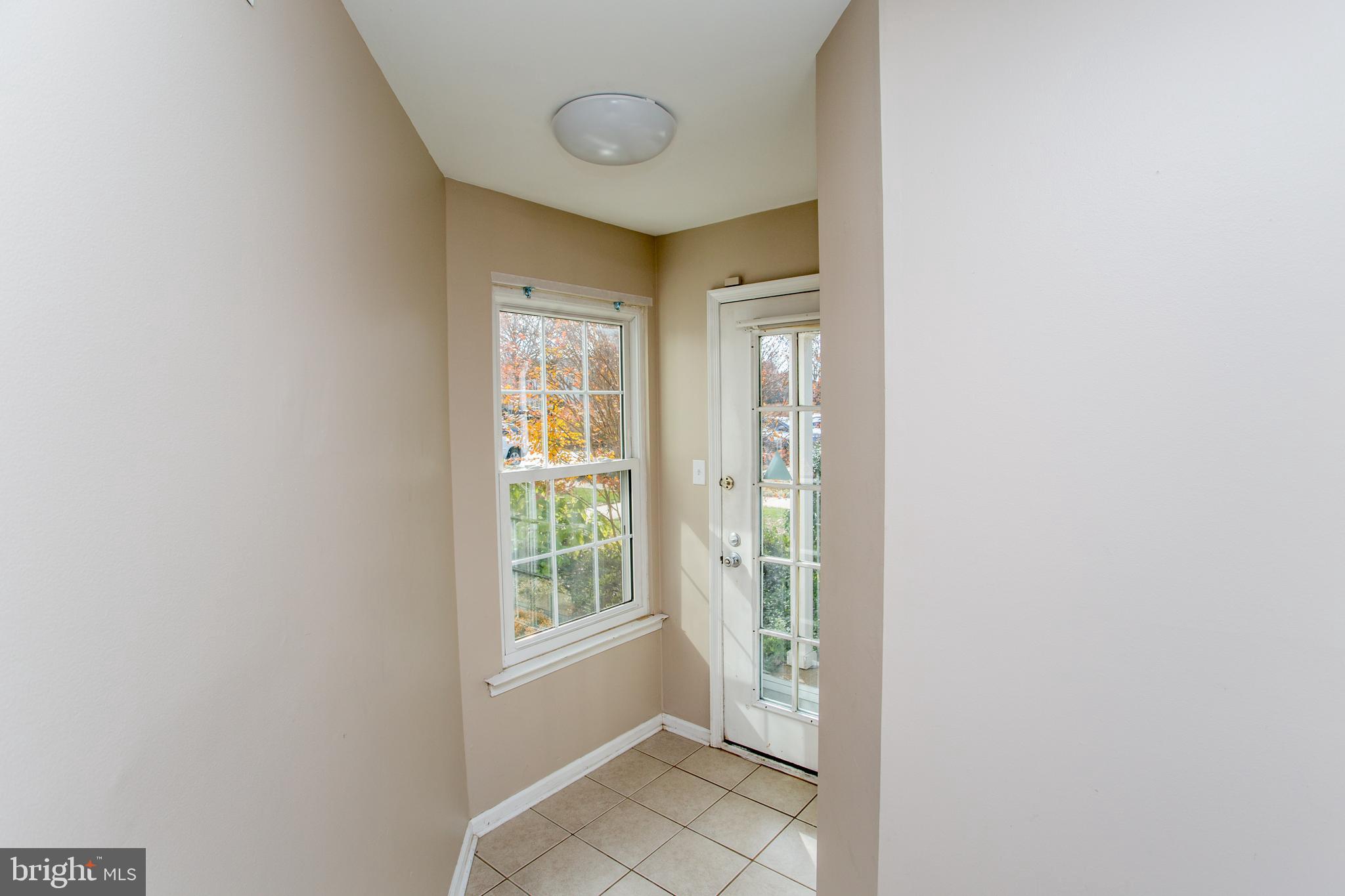 VILLAGE SHIRES - Residential