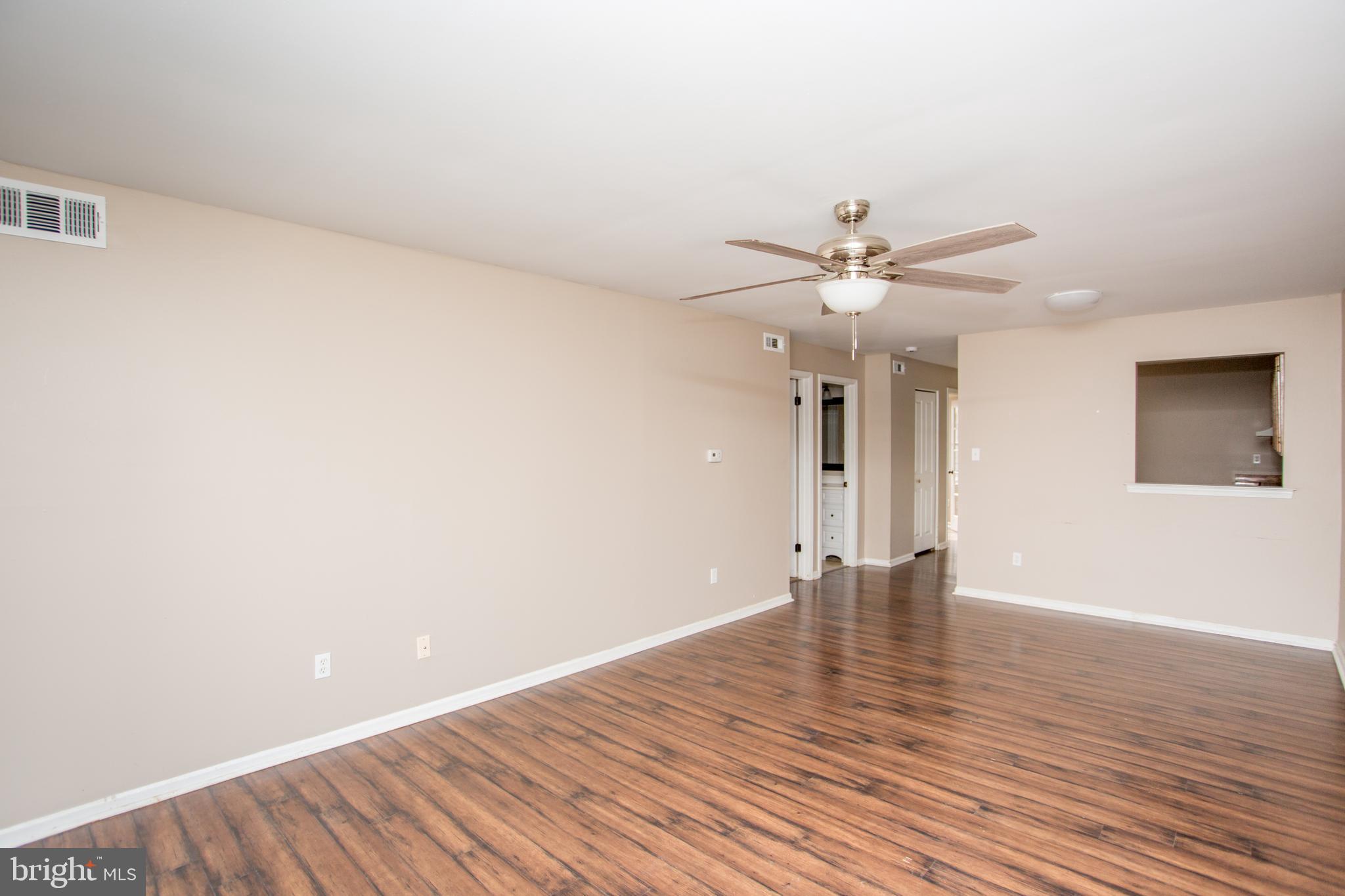 VILLAGE SHIRES - Residential