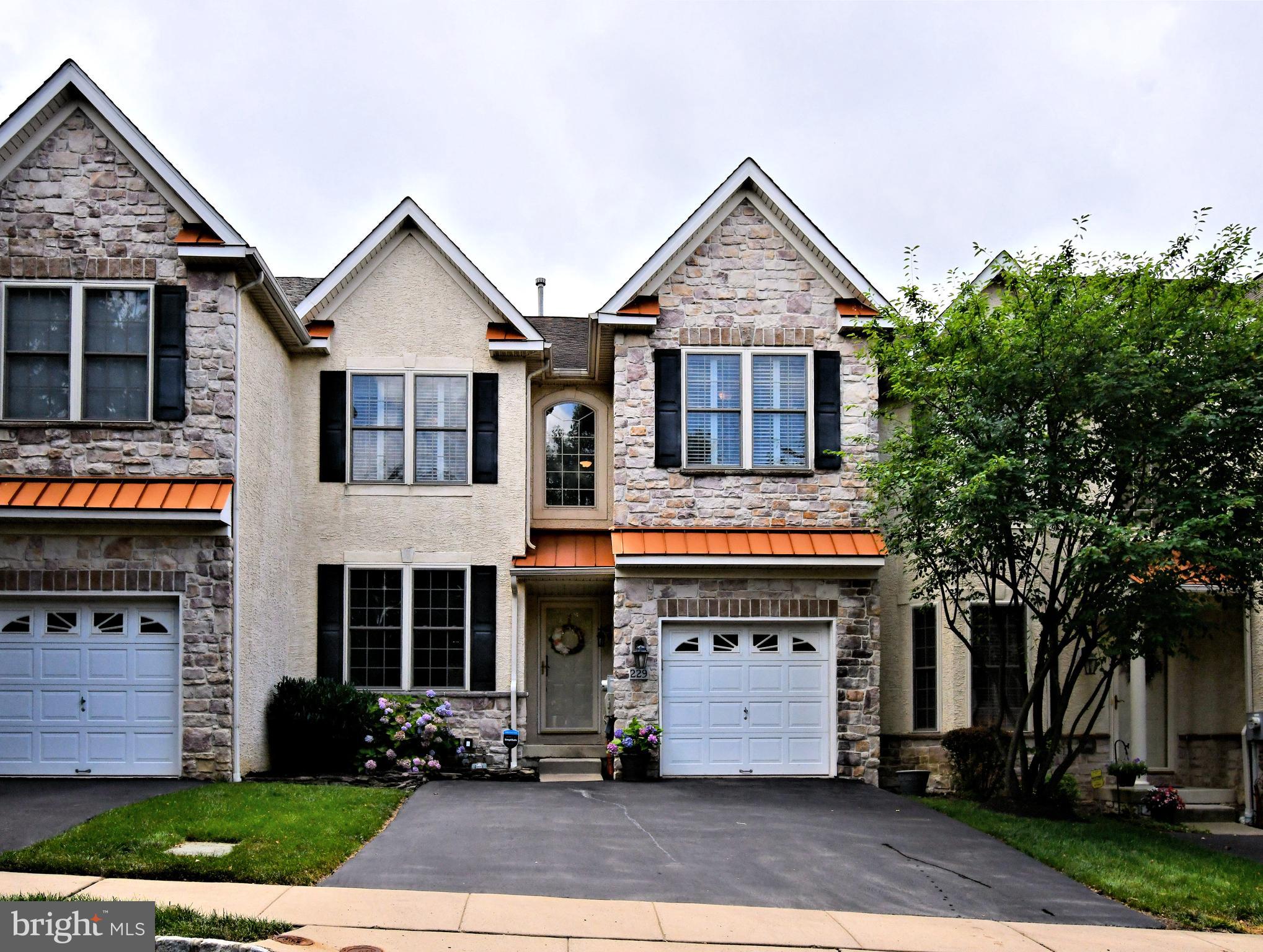 229 BAREFIELD LANE