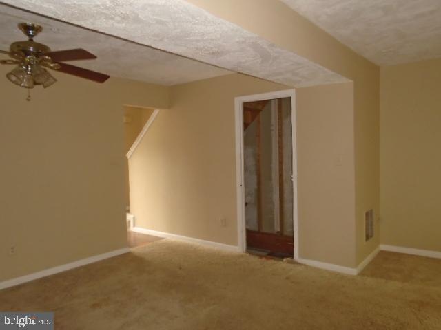 CHASE MANOR - Residential