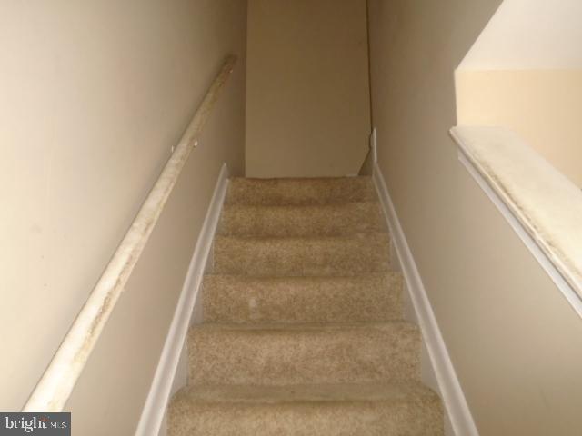 CHASE MANOR - Residential