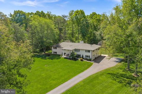 Homes For Sale - 12009 Bobwhite Drive<br/> Prince William County, CATHARPIN, VA 20143