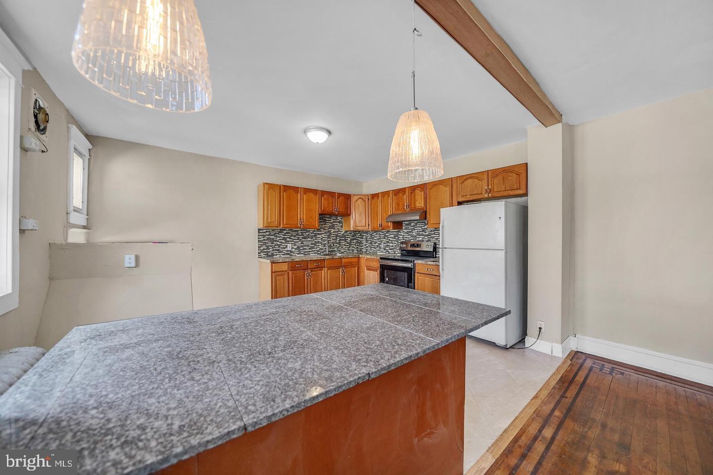 POWELTON VILLAGE - Residential