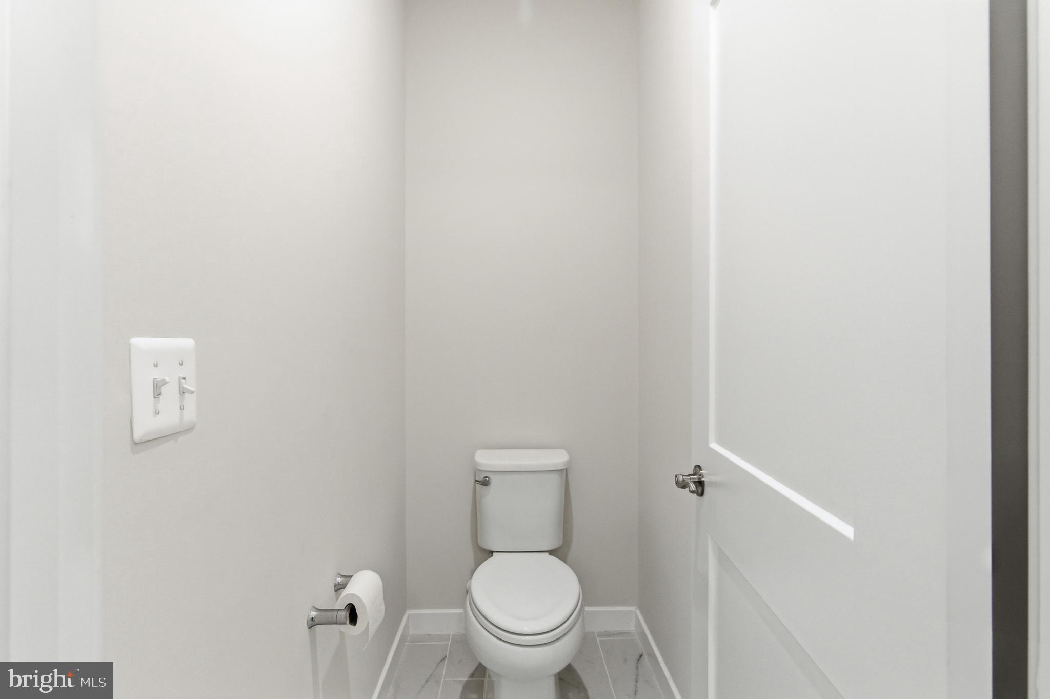 ARCOLA TOWN CENTER - Residential