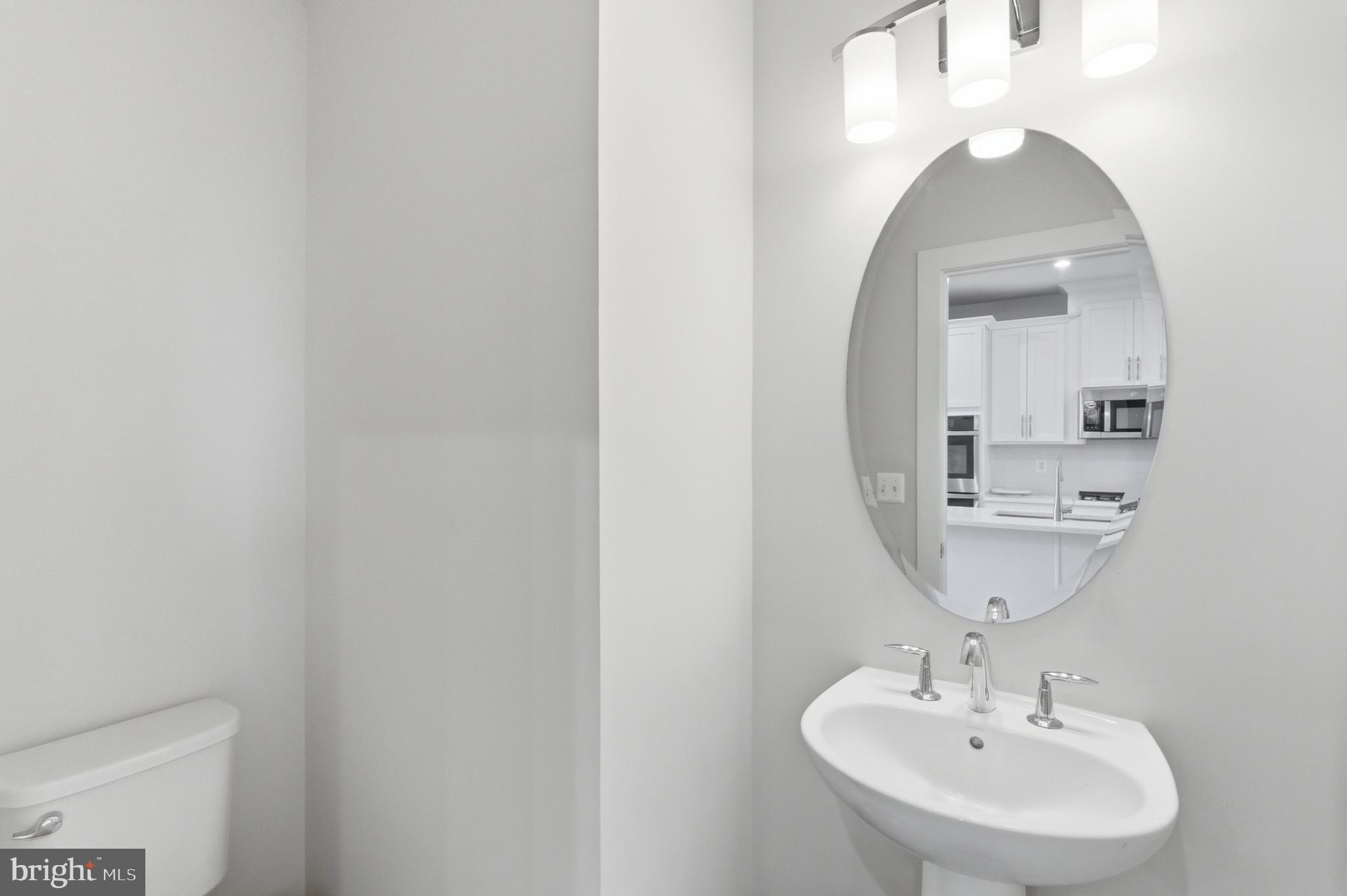 ARCOLA TOWN CENTER - Residential