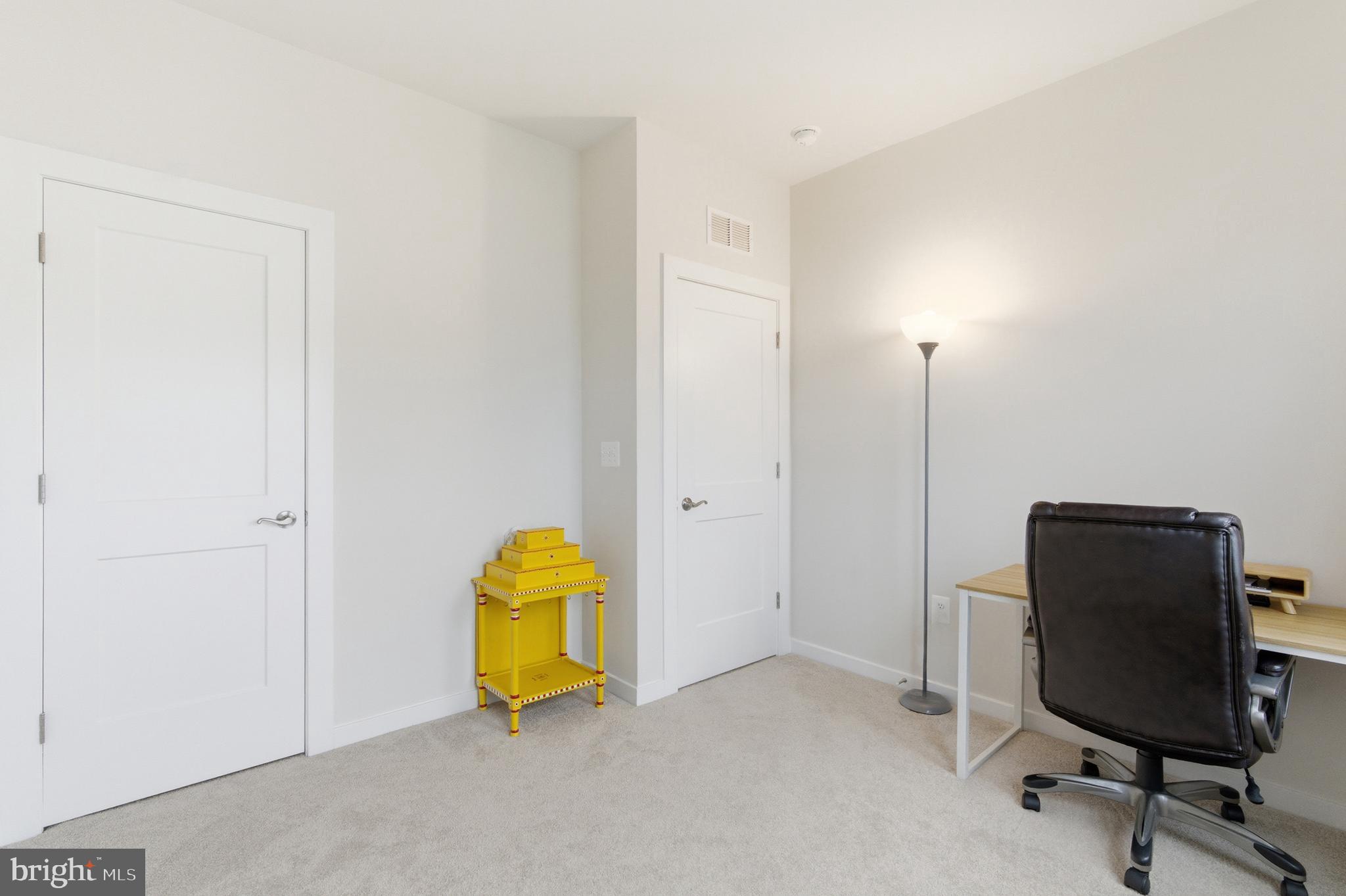 ARCOLA TOWN CENTER - Residential