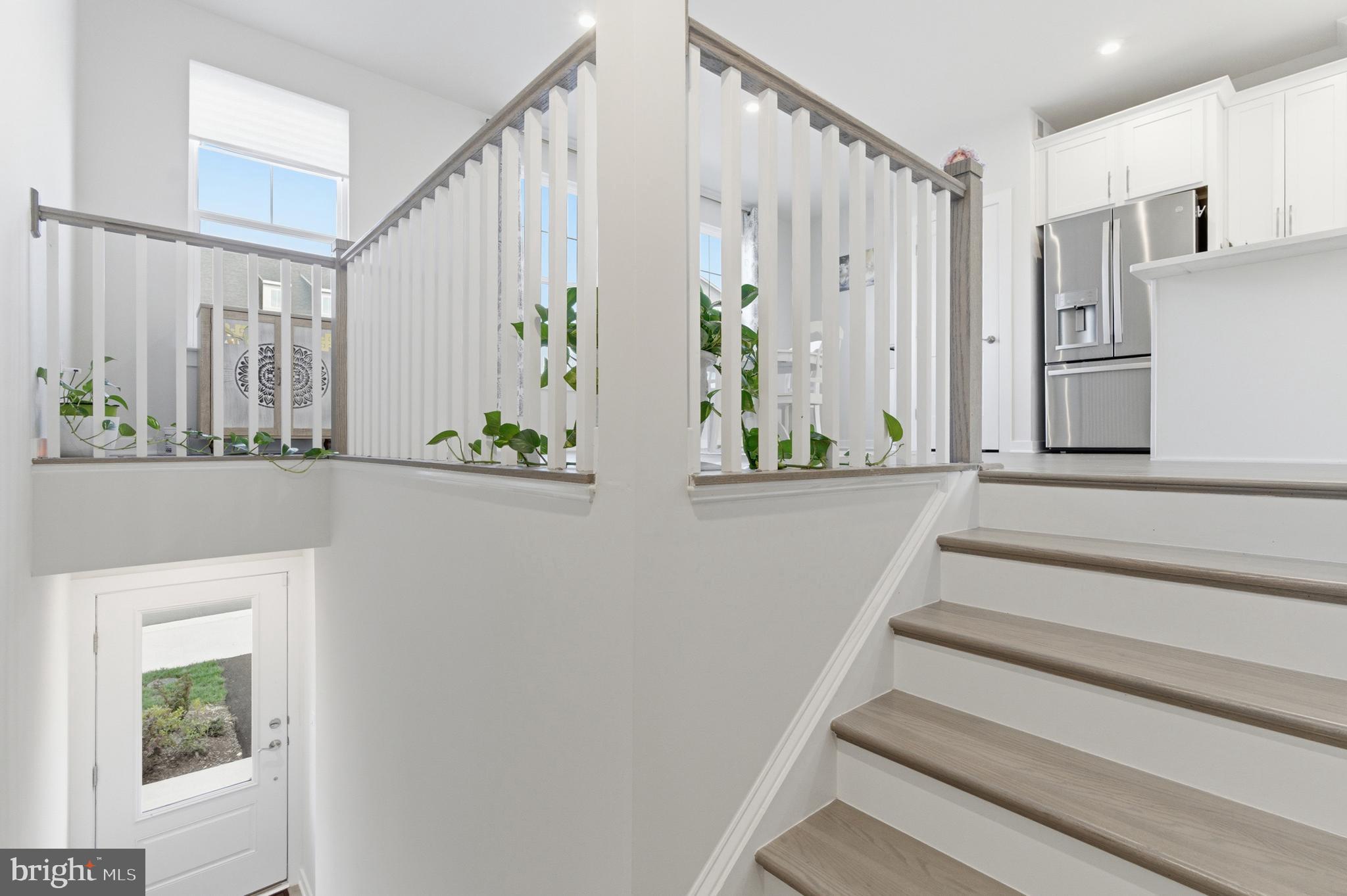 ARCOLA TOWN CENTER - Residential