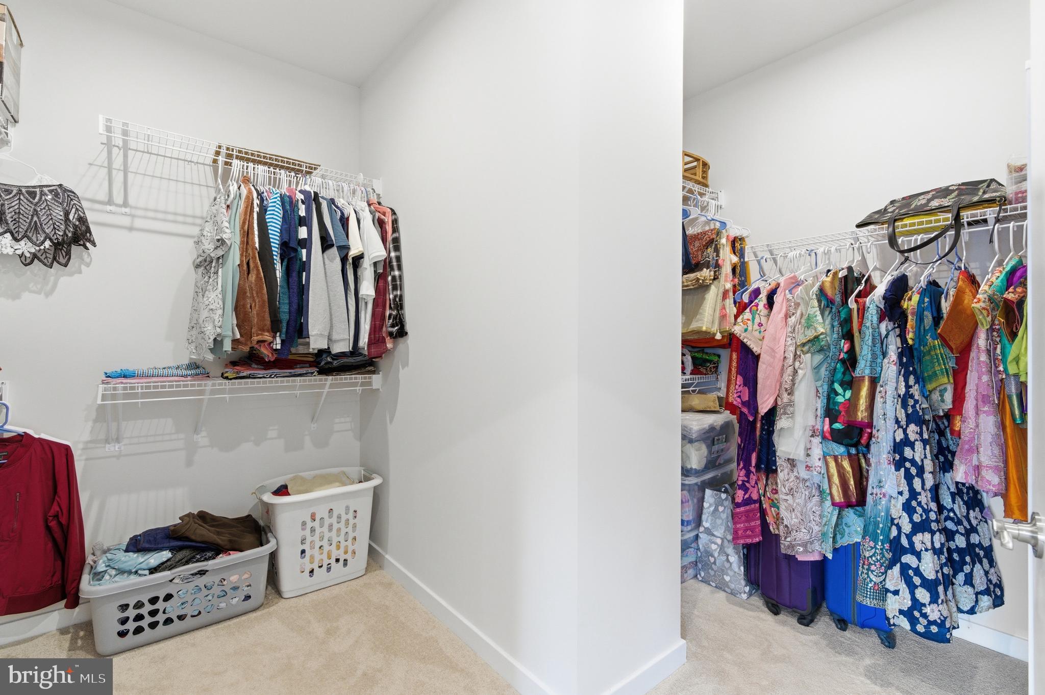 ARCOLA TOWN CENTER - Residential