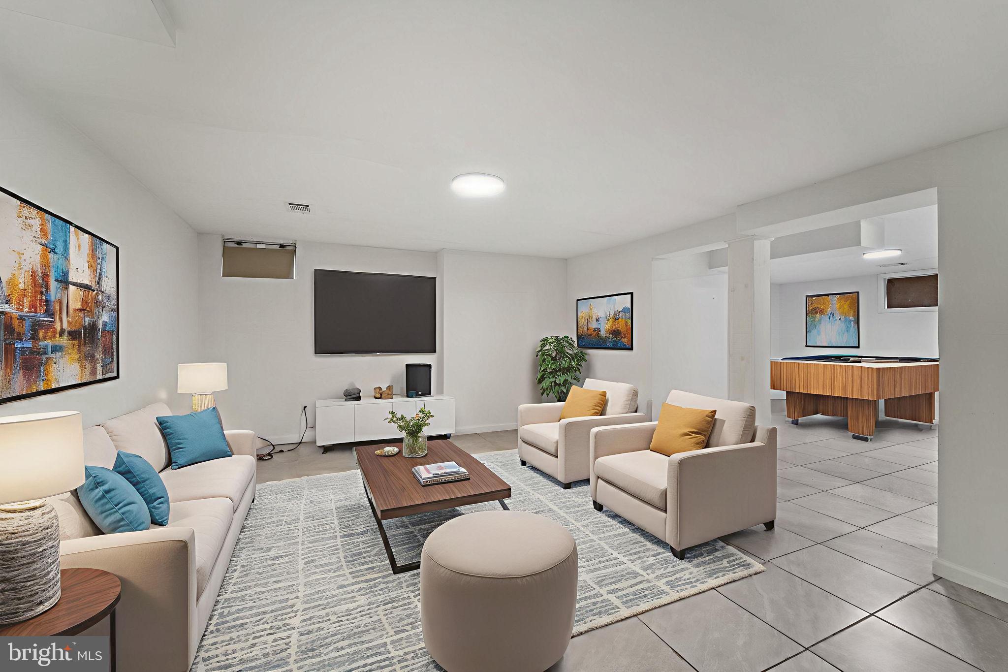 NORTHWOOD - Residential