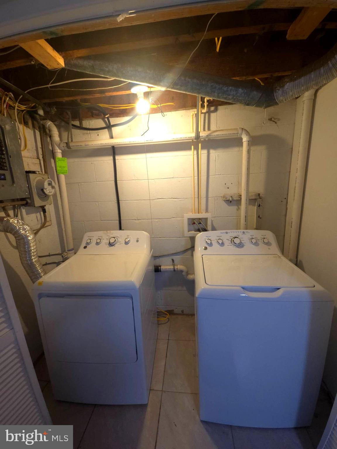 NORTHWOOD - Residential